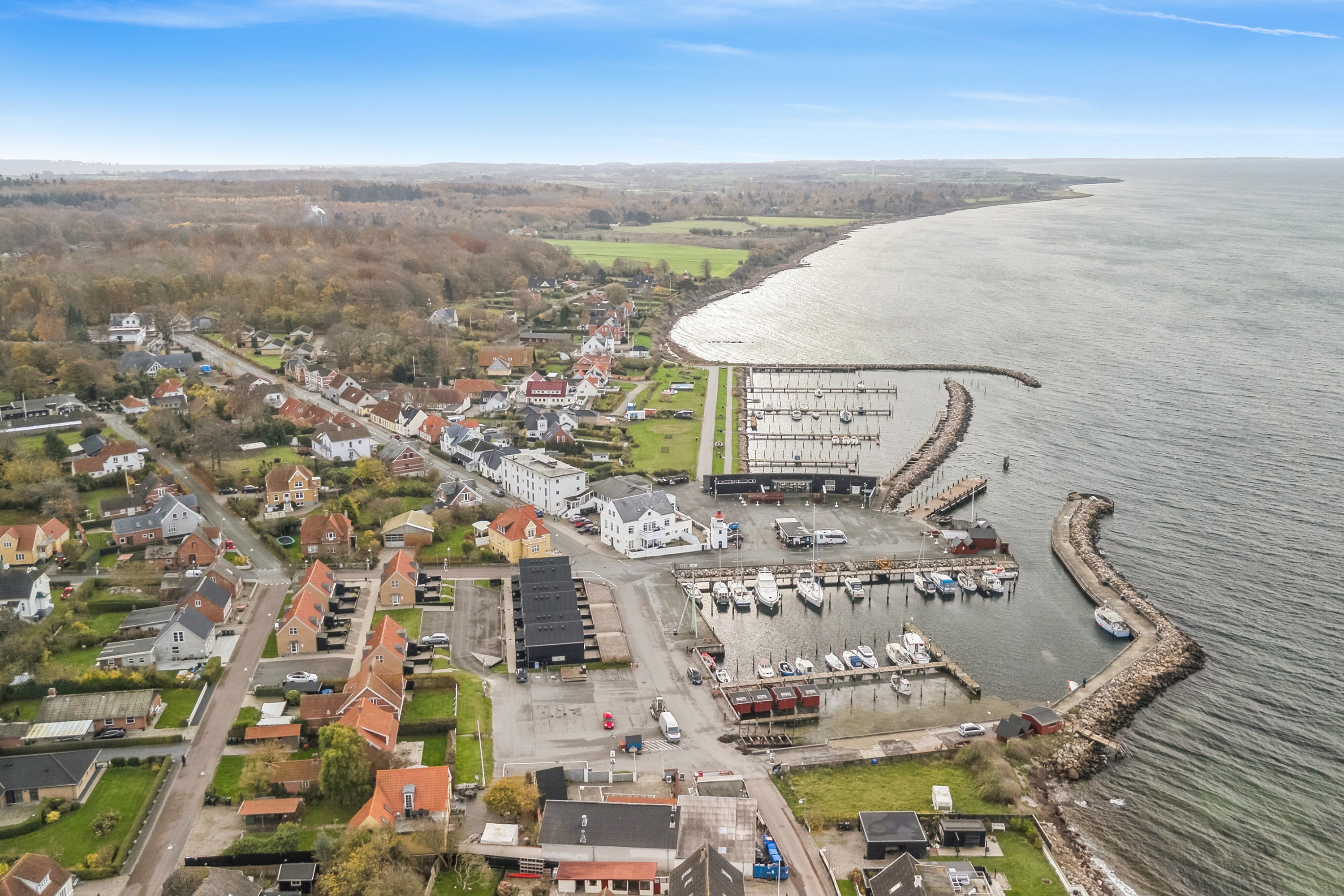 Fremhævet luftfoto billede i fuldskærmstilstand. Billede af Smedegade 1A, Lohals, 5953 Tranekær