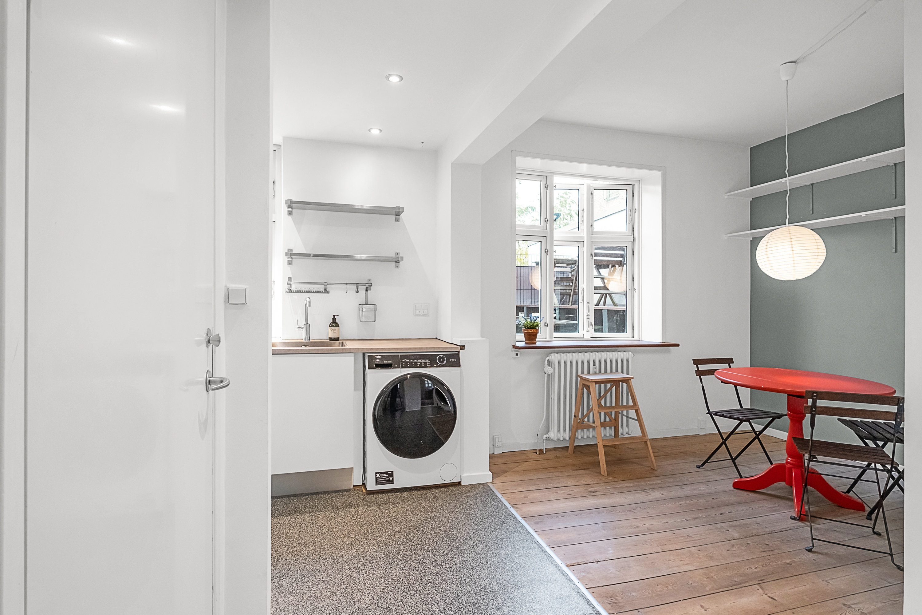 Fremhævet alrum billede i fuldskærmstilstand. Billede af Dybbølgade 15, st.., 8000 Aarhus C