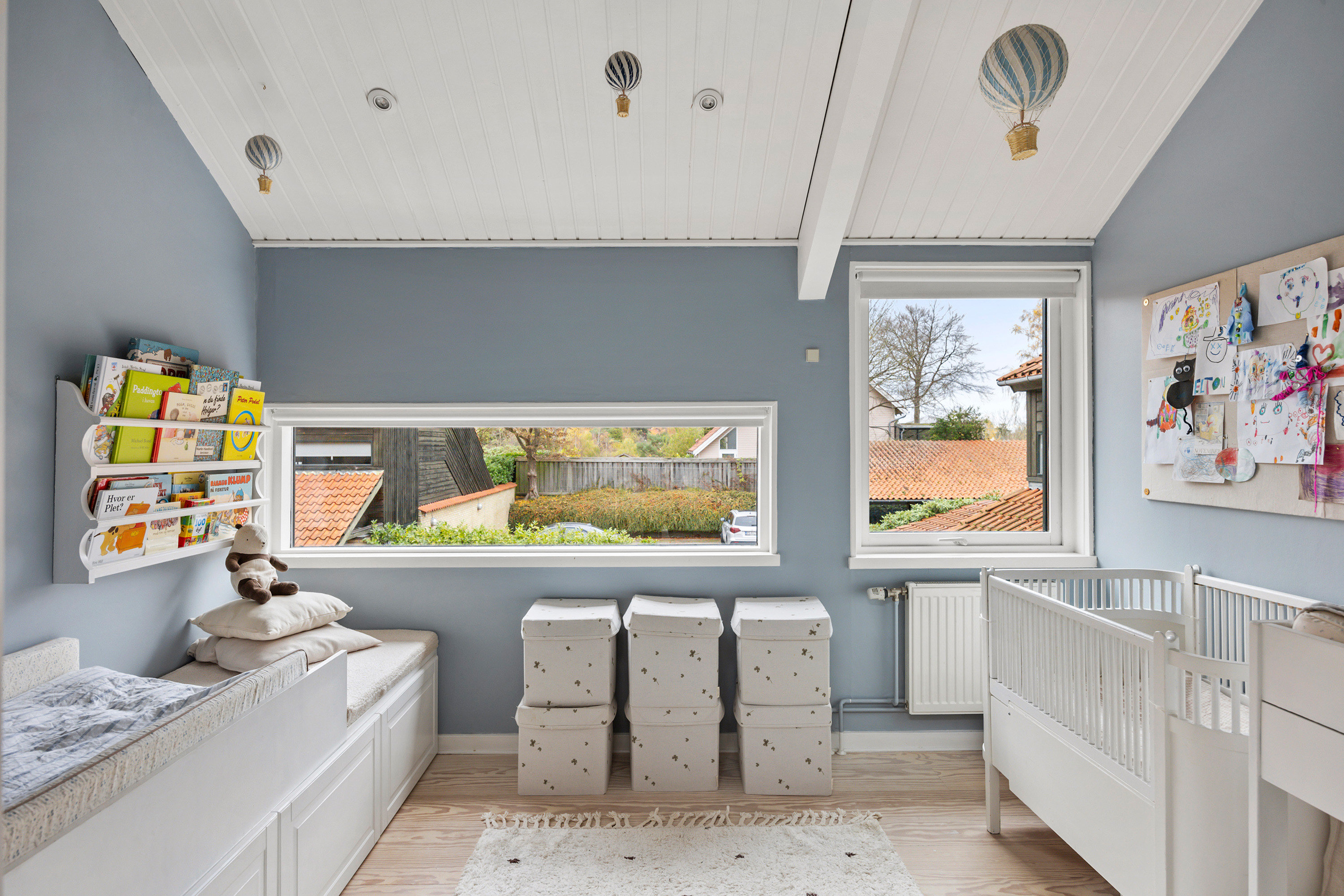 Fremhævet værelse billede i fuldskærmstilstand. Billede af Klampenborgvej 10F, 2930 Klampenborg