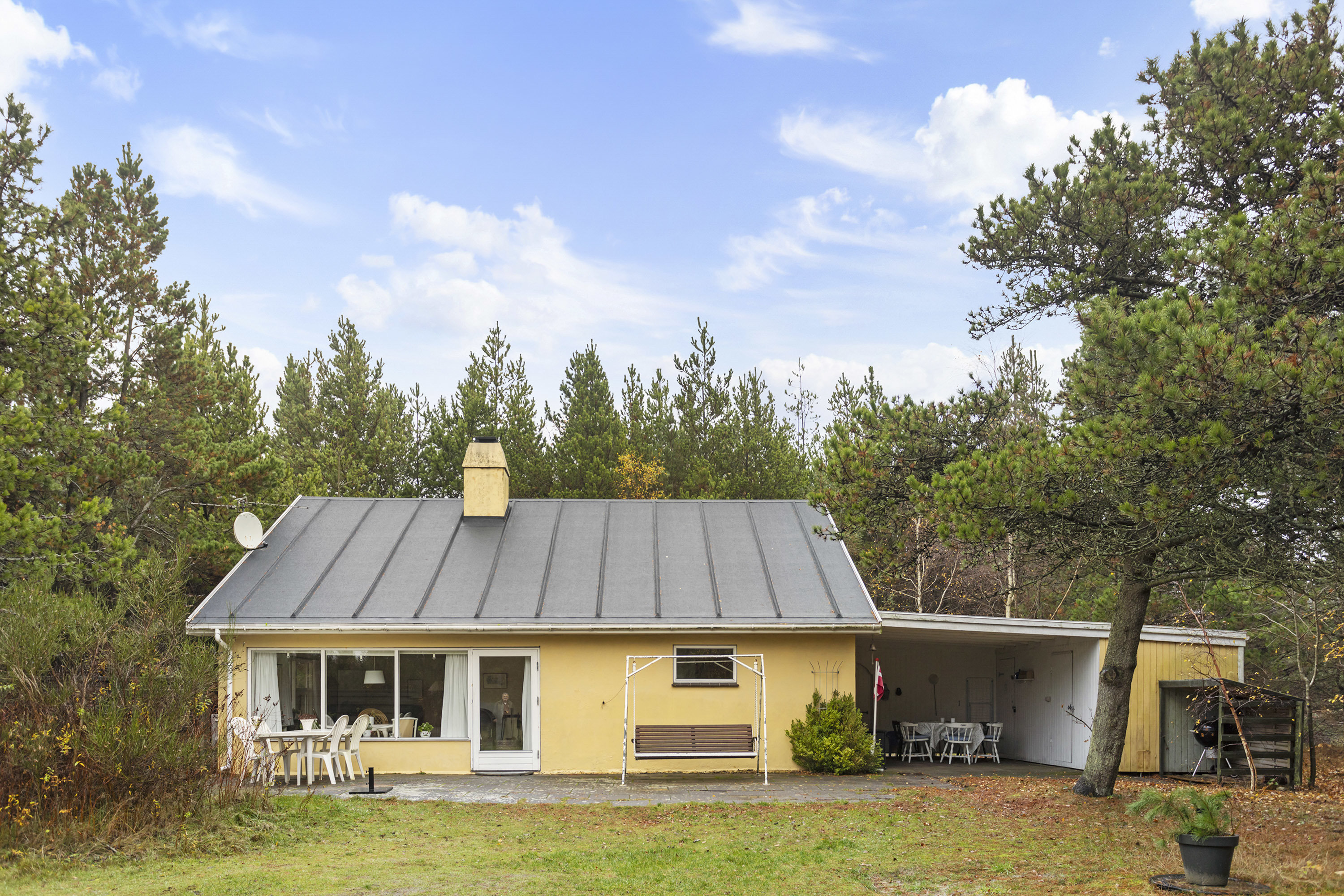 Fritidshus: Facade p&#229; Grusbakken 16, Bratten, 9981 Jerup