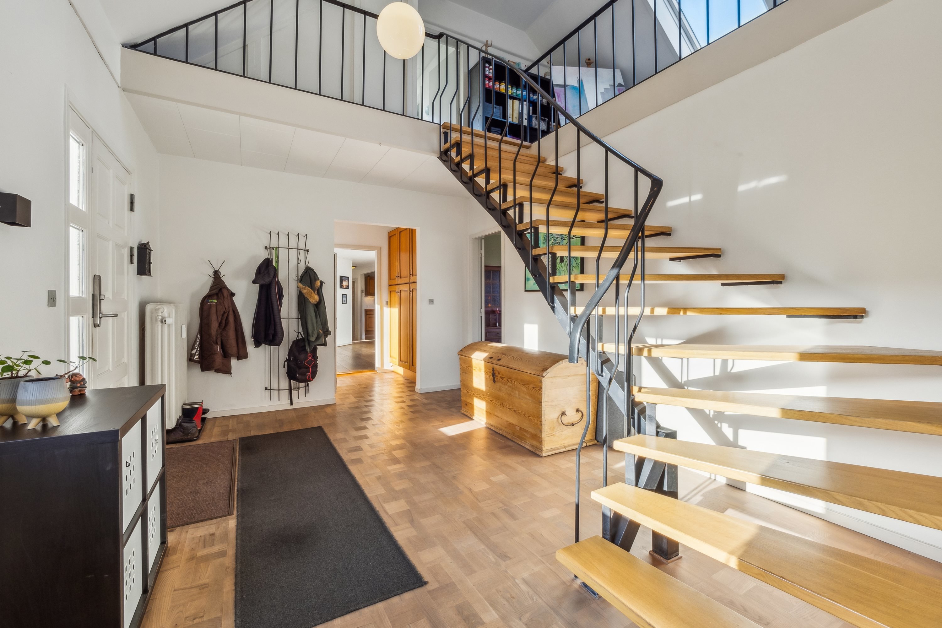 Fremhævet hall billede i fuldskærmstilstand. Billede af Åsvej 5, Silstrup, 7700 Thisted