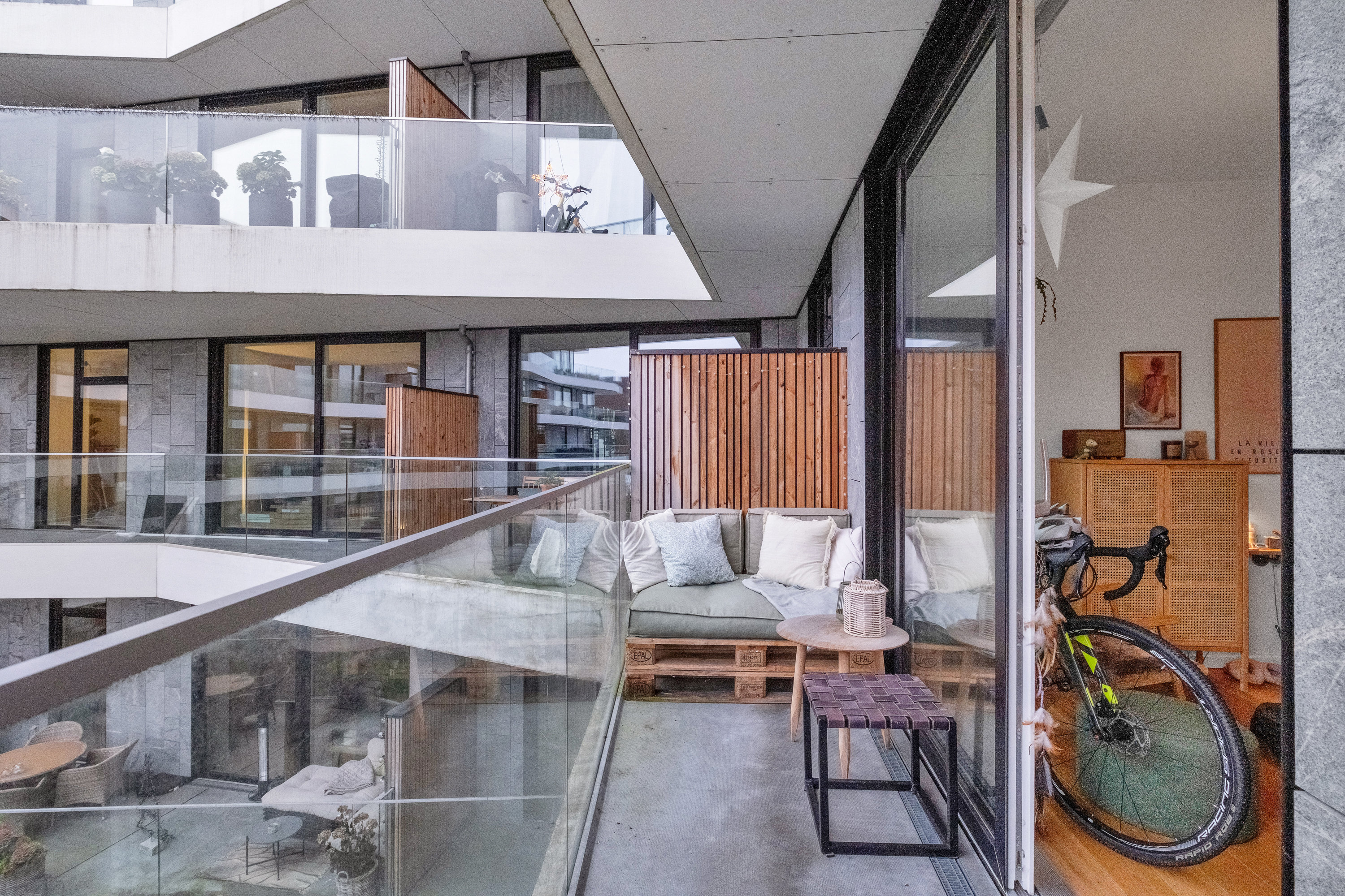 Fremhævet altan billede i fuldskærmstilstand. Billede af Esther Aggebos Gade 36, 2. th., 8000 Aarhus C