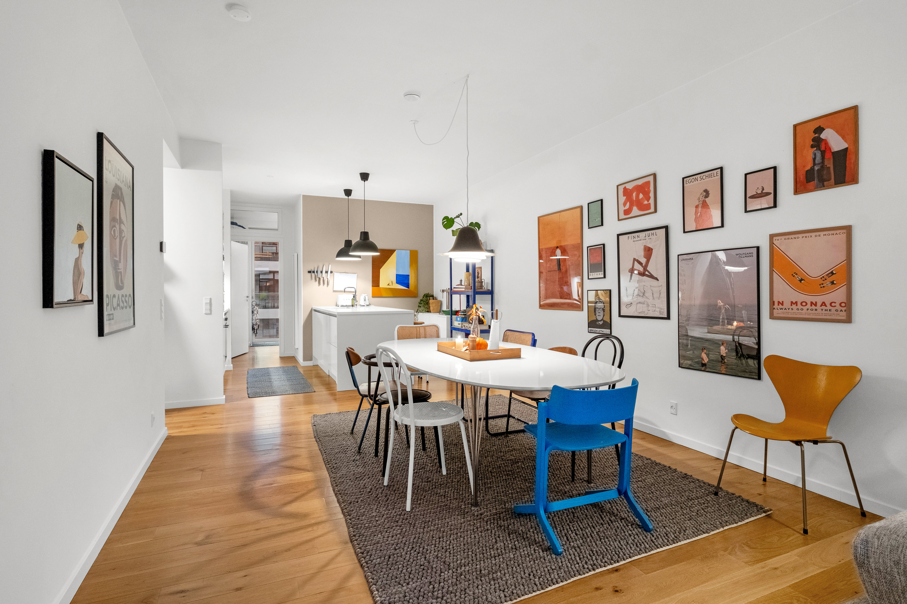 Fremhævet alrum billede i fuldskærmstilstand. Billede af Esther Aggebos Gade 36, 2. th., 8000 Aarhus C