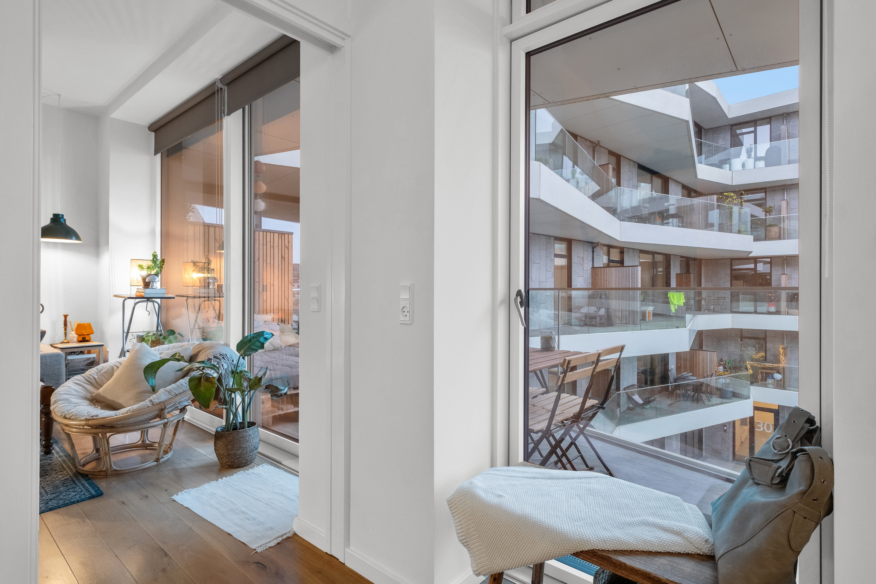 Fremhævet stue billede i fuldskærmstilstand. Billede af Esther Aggebos Gade 36, 2. th., 8000 Aarhus C