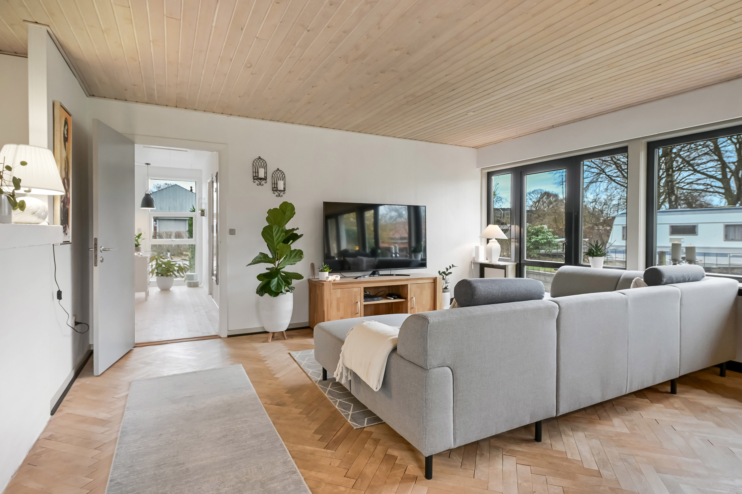 Fremhævet stue billede i fuldskærmstilstand. Billede af Bogfinkevej 15, 7190 Billund