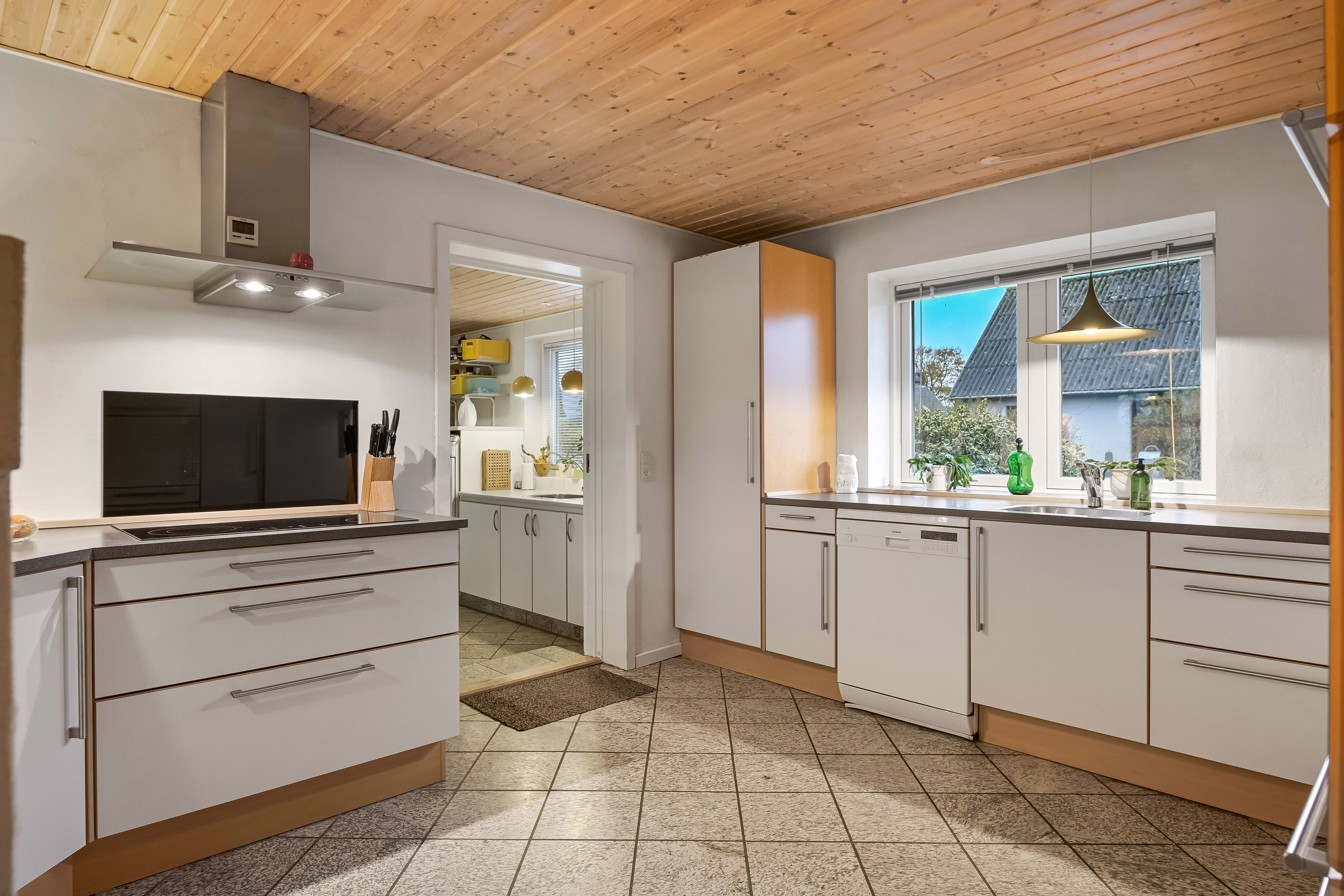 Fremhævet køkken billede i fuldskærmstilstand. Billede af Åglimt 29, 7200 Grindsted