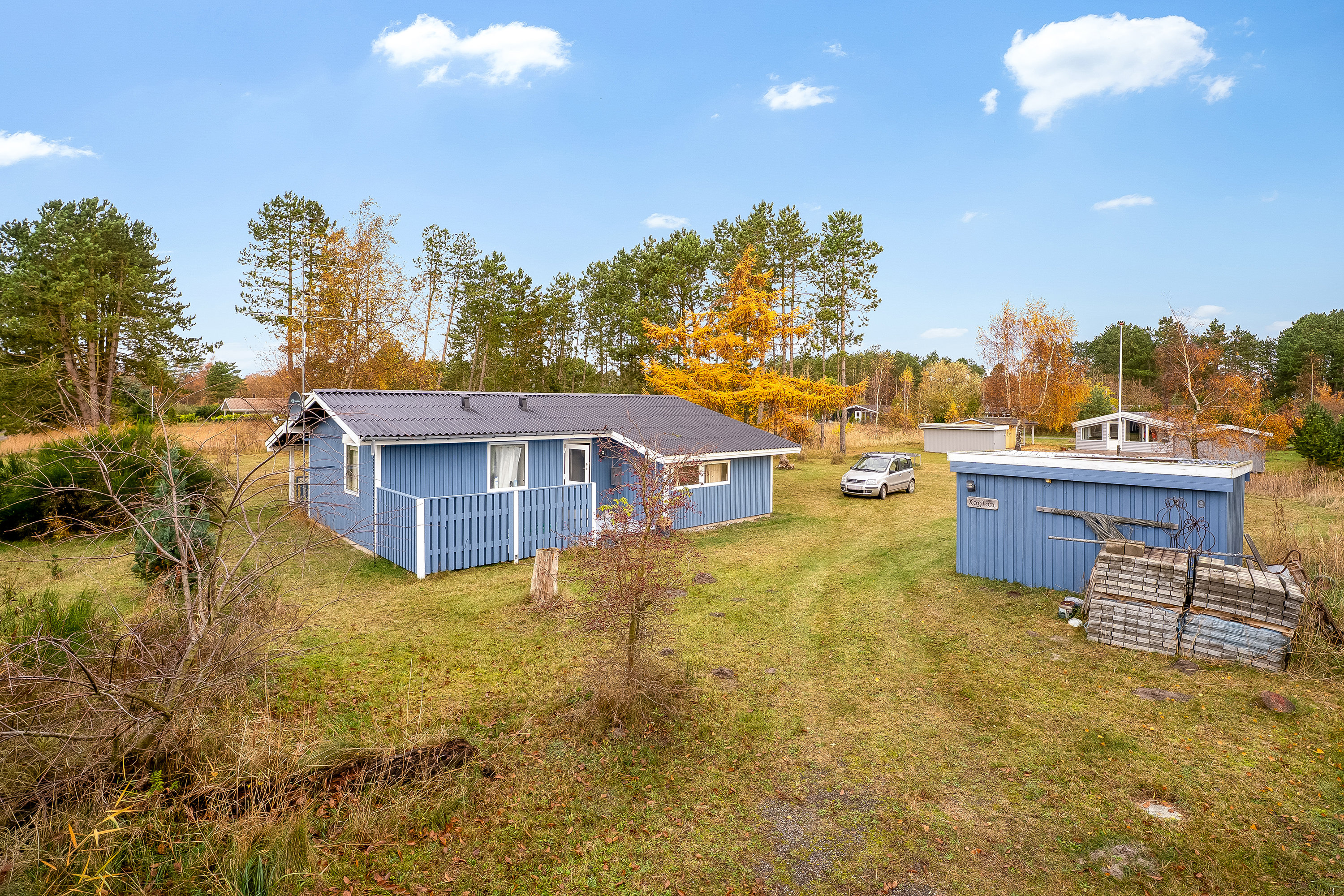 Fremhævet facade billede i fuldskærmstilstand. Billede af Solsortevænget 9, Saksfjed Ø, 4970 Rødby