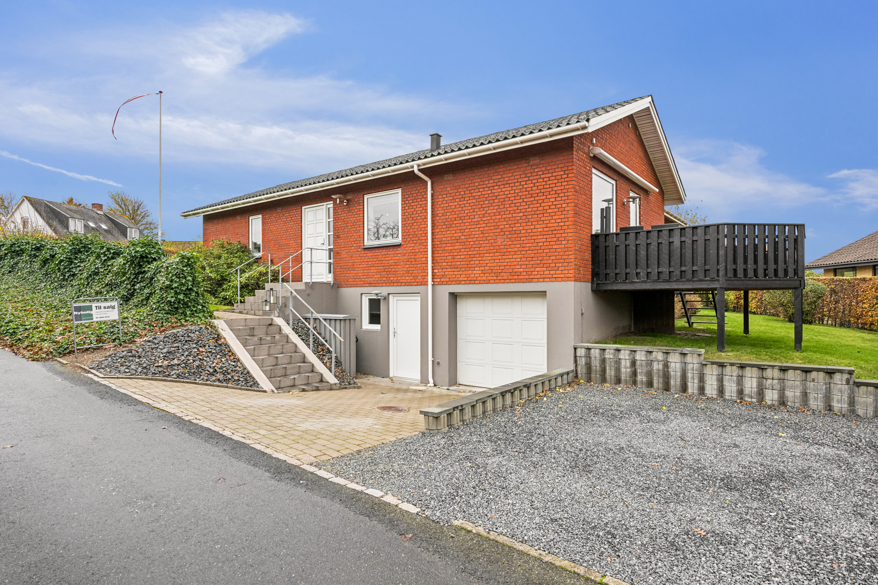 Fremhævet andet billede i fuldskærmstilstand. Billede af Munkebakken 14, 8400 Ebeltoft