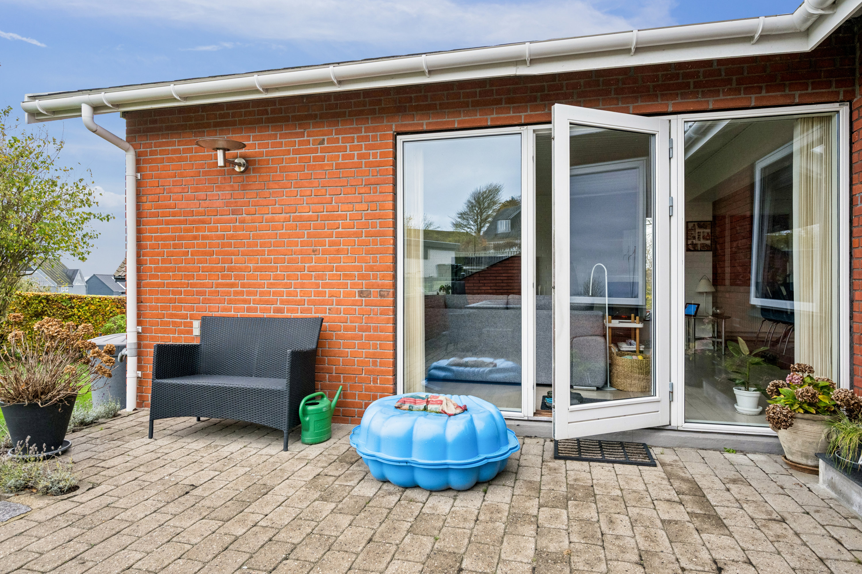 Fremhævet terrasse billede i fuldskærmstilstand. Billede af Munkebakken 14, 8400 Ebeltoft