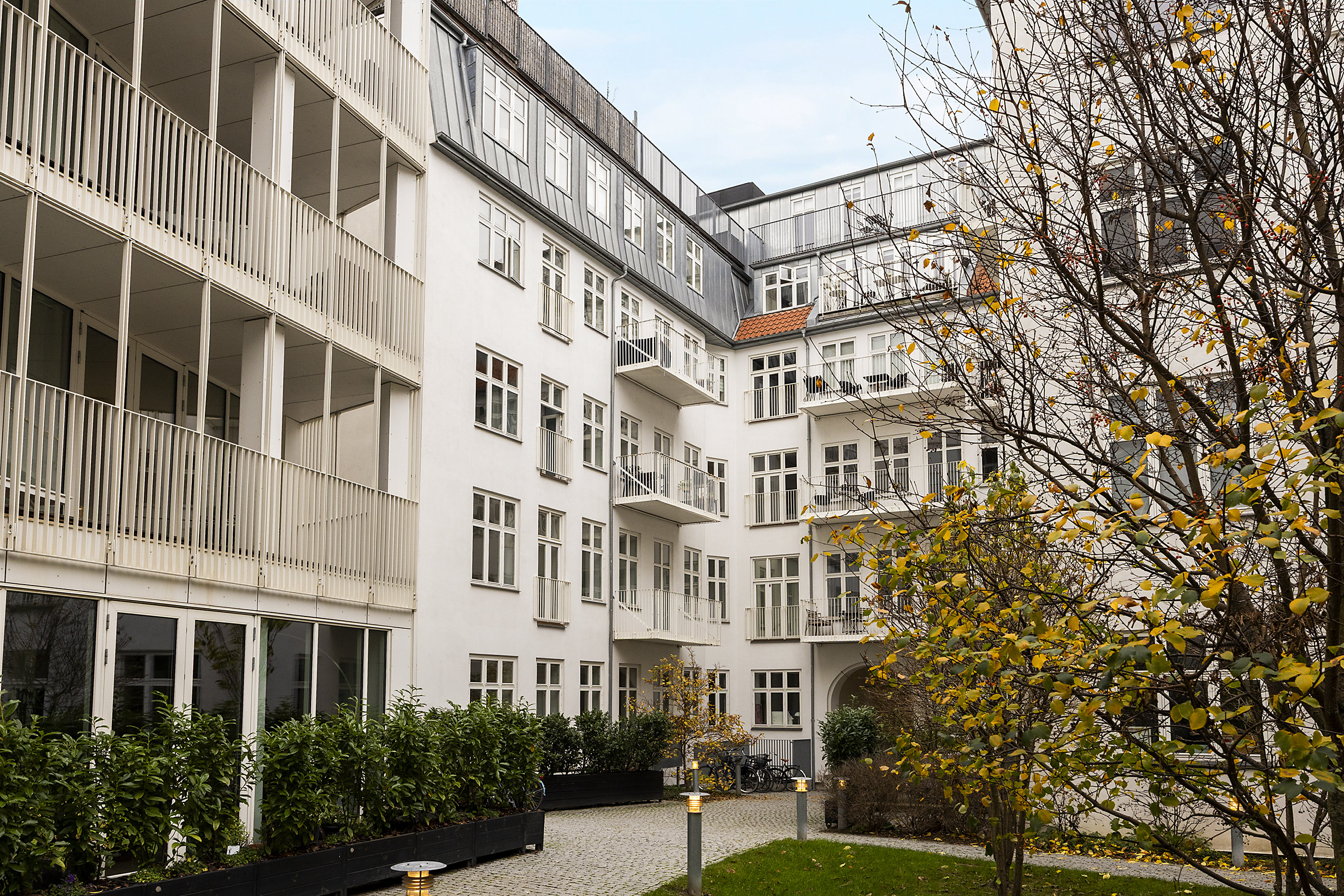 Fremhævet facade billede i fuldskærmstilstand. Billede af Store Kongensgade 55, 2. th., 1264 København K