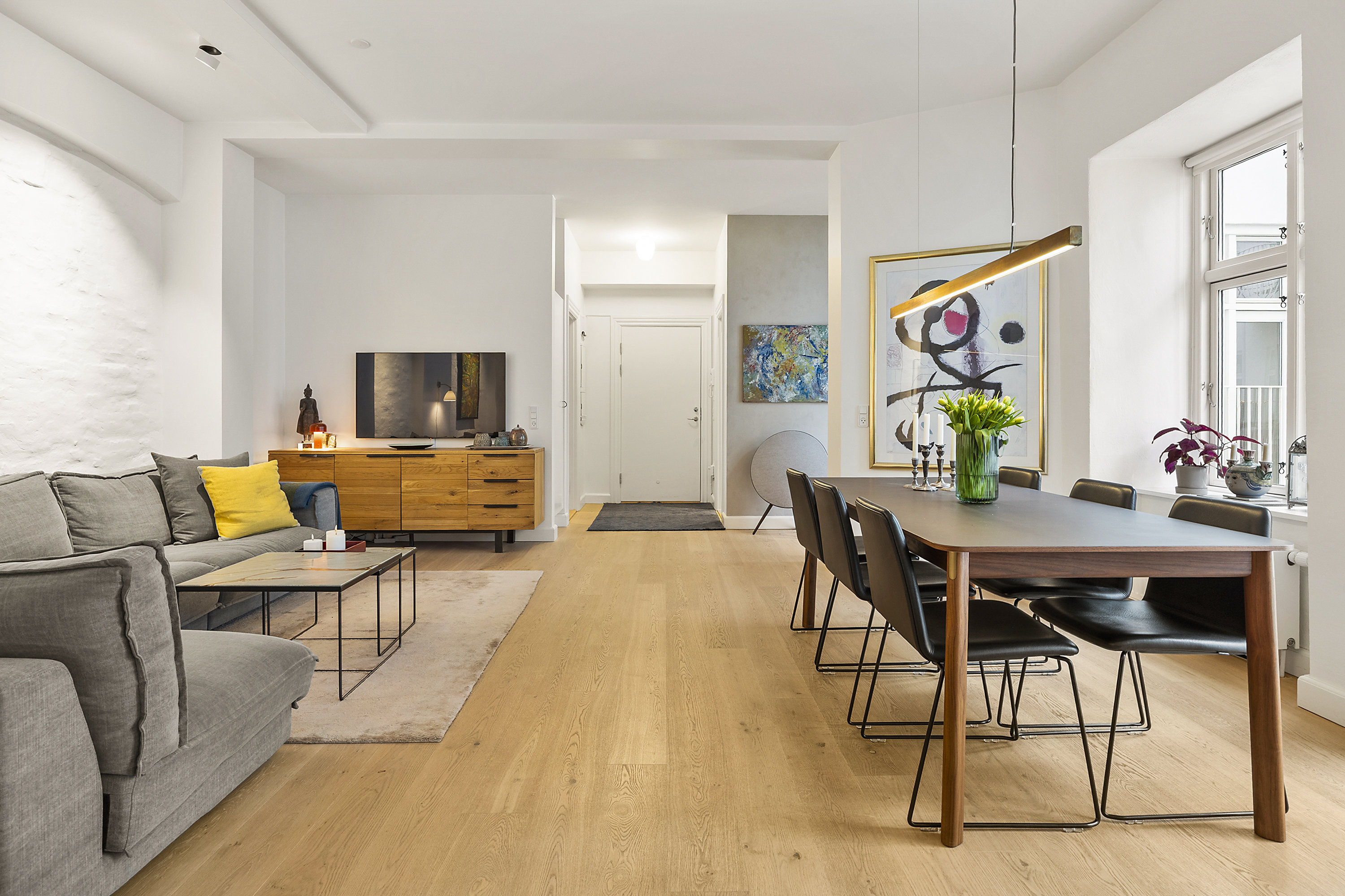 Fremhævet stue billede i fuldskærmstilstand. Billede af Store Kongensgade 55, 2. th., 1264 København K