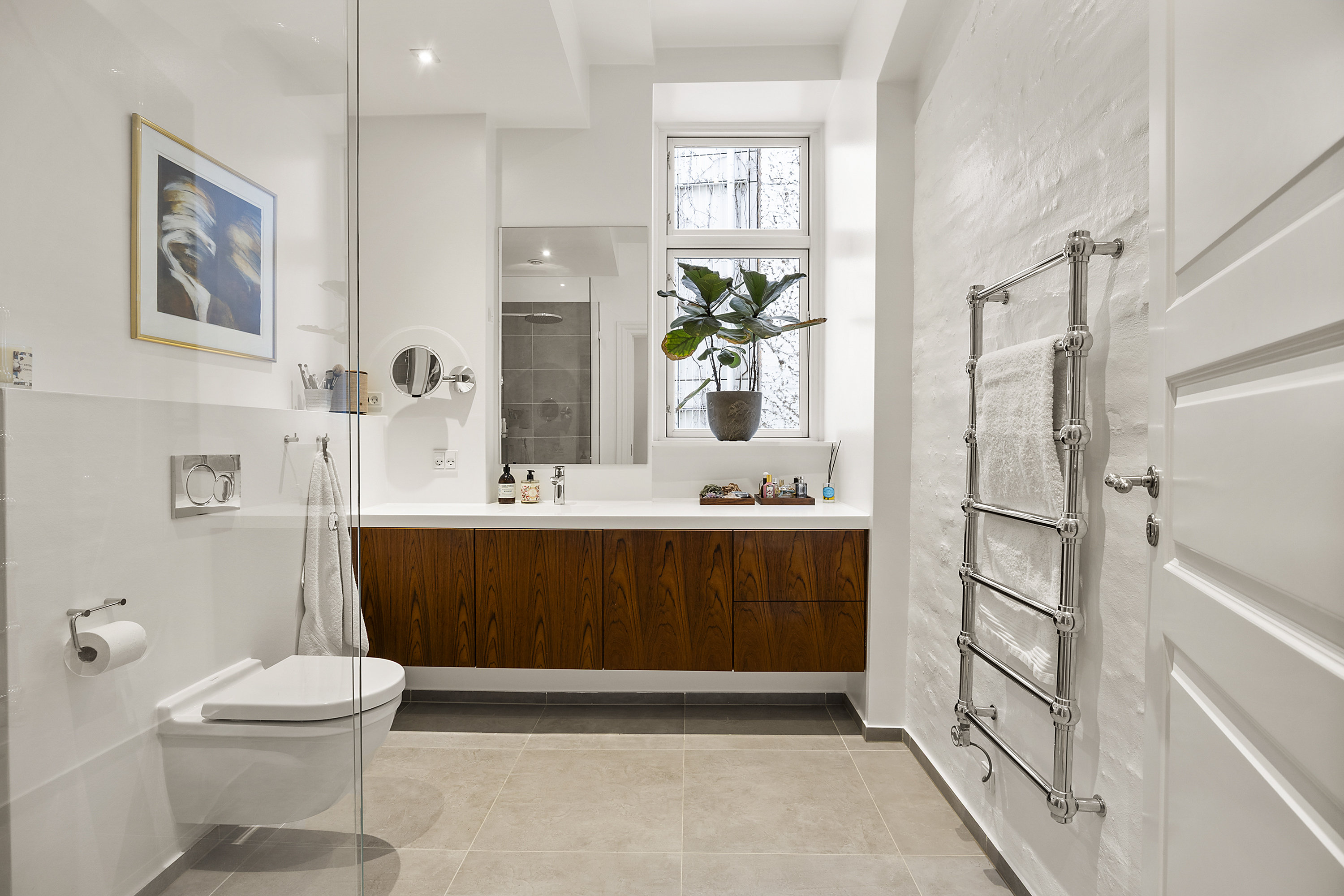 Fremhævet bad billede i fuldskærmstilstand. Billede af Store Kongensgade 55, 2. th., 1264 København K