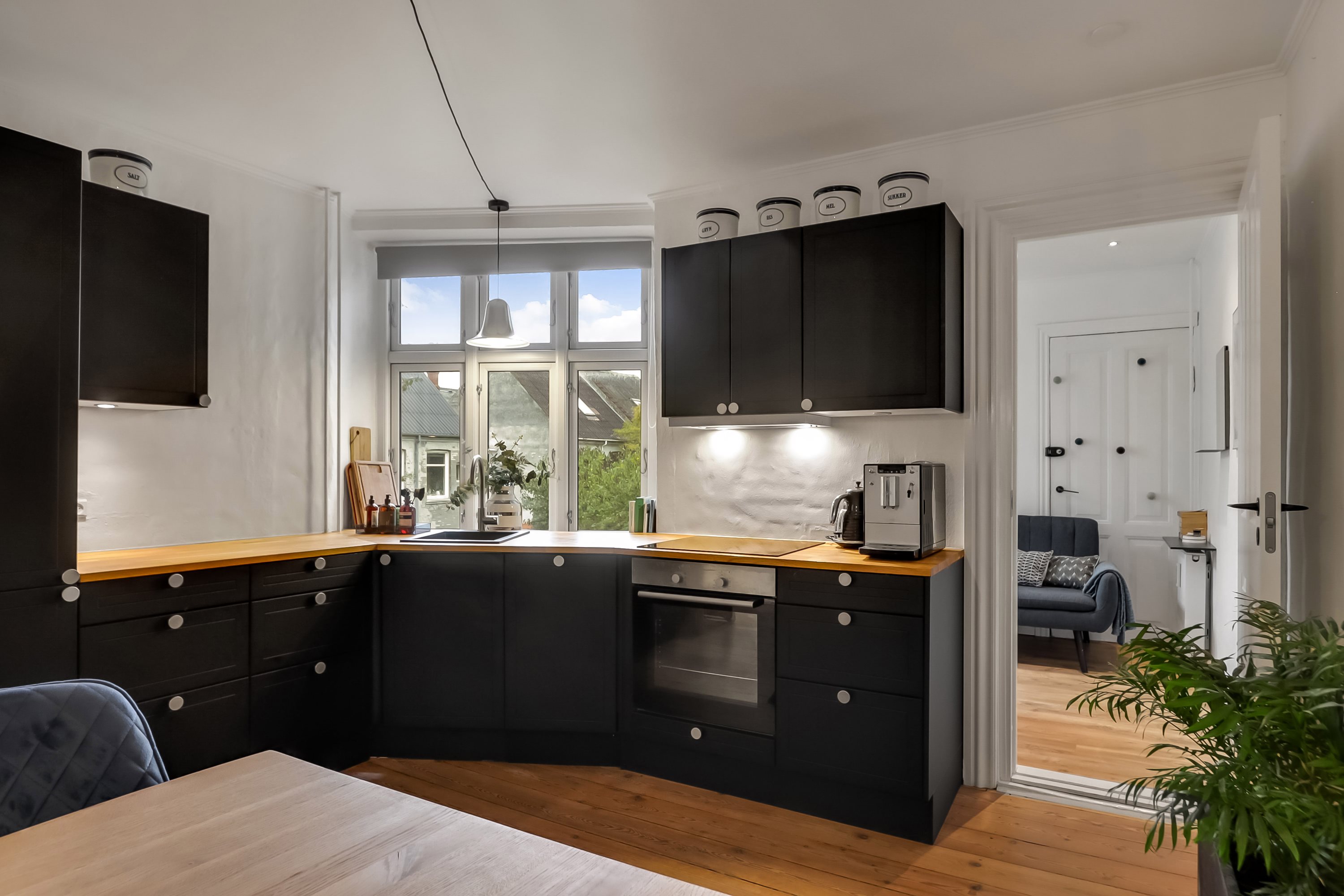 Fremhævet køkken billede i fuldskærmstilstand. Billede af Lille Glasvej 4, 1., 5000 Odense C