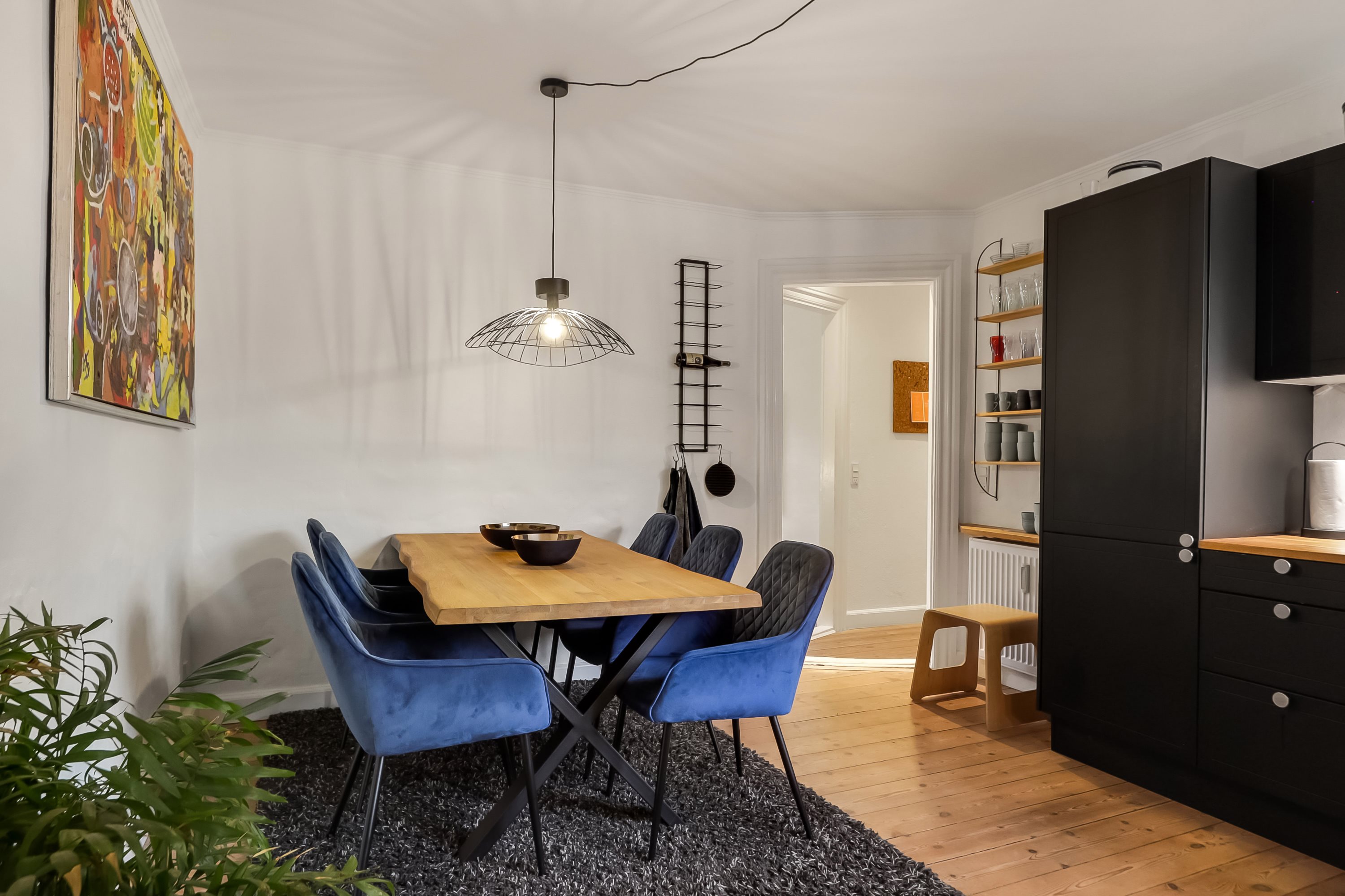 Fremhævet stue billede i fuldskærmstilstand. Billede af Lille Glasvej 4, 1., 5000 Odense C