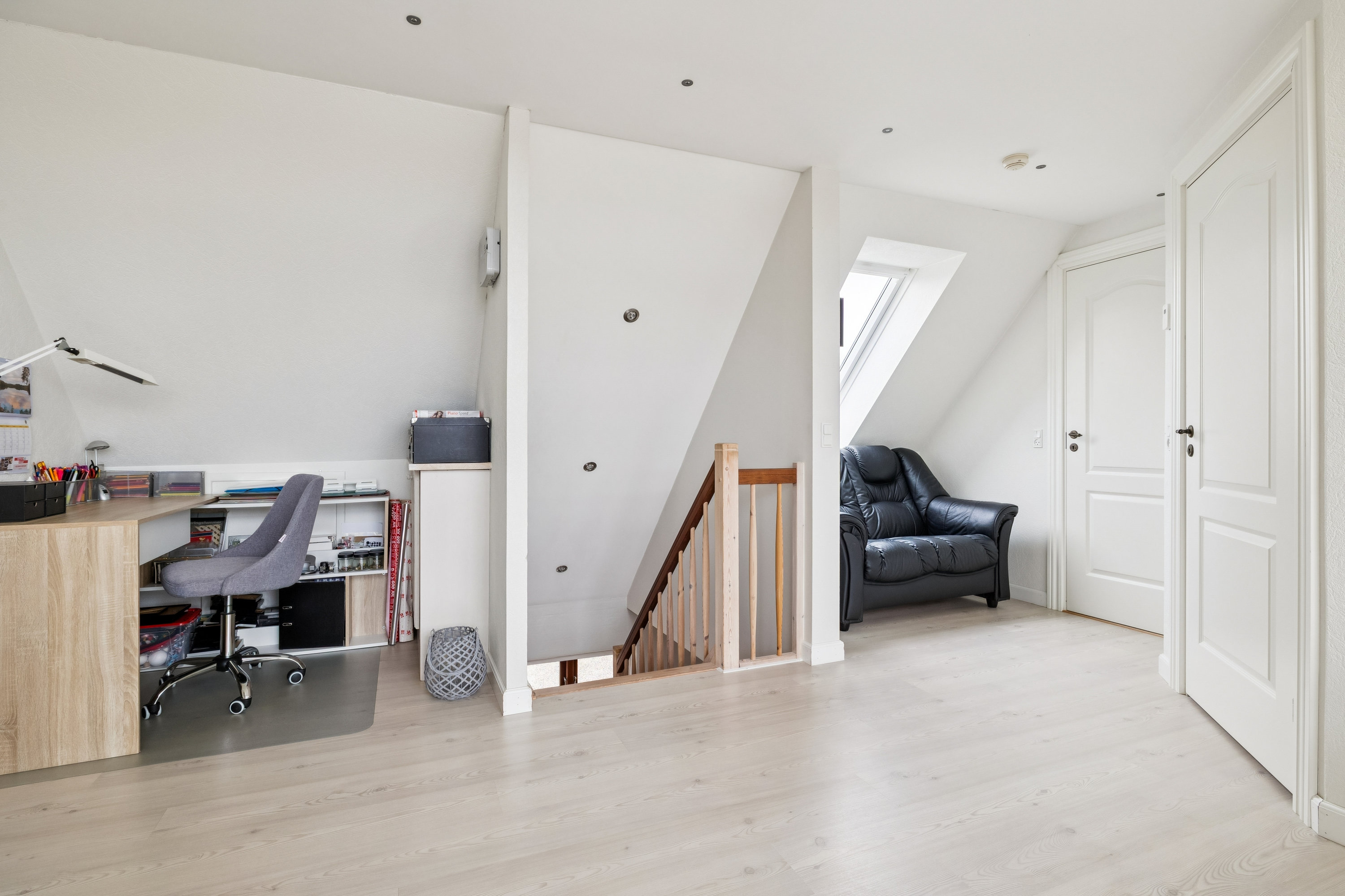 Fremhævet stue billede i fuldskærmstilstand. Billede af Mejlbyvej 121, Mejlby, 9610 Nørager