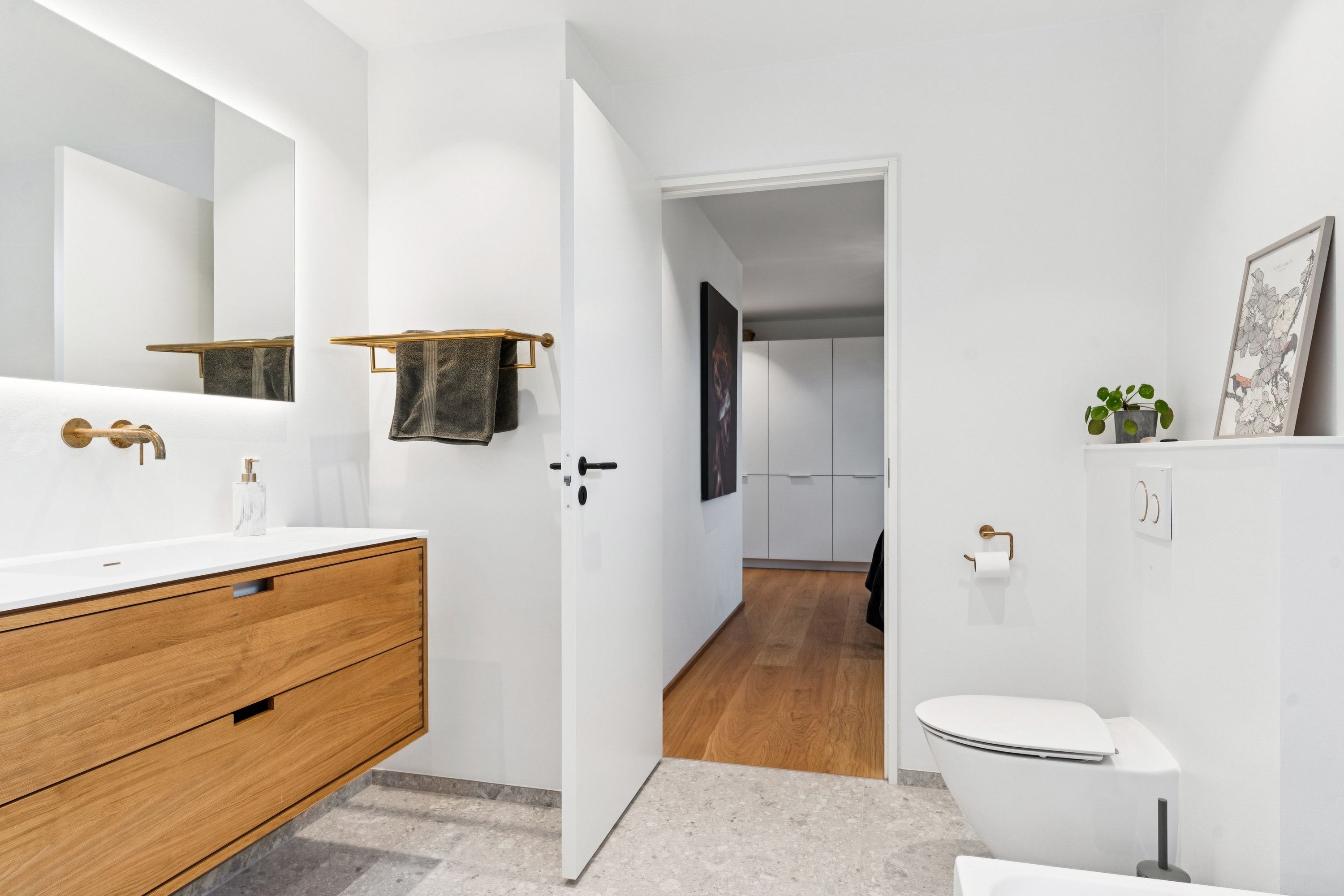 Fremhævet badeværelse billede i fuldskærmstilstand. Billede af Højgårds Alle 35, 2880 Bagsværd