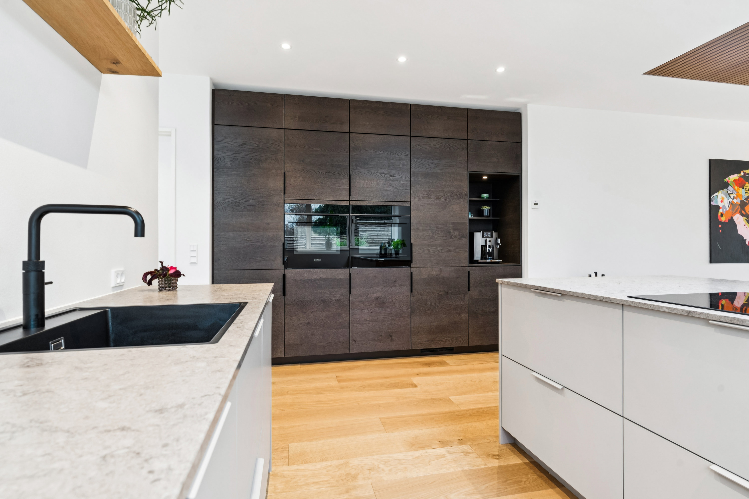 Fremhævet køkken billede i fuldskærmstilstand. Billede af Højgårds Alle 35, 2880 Bagsværd