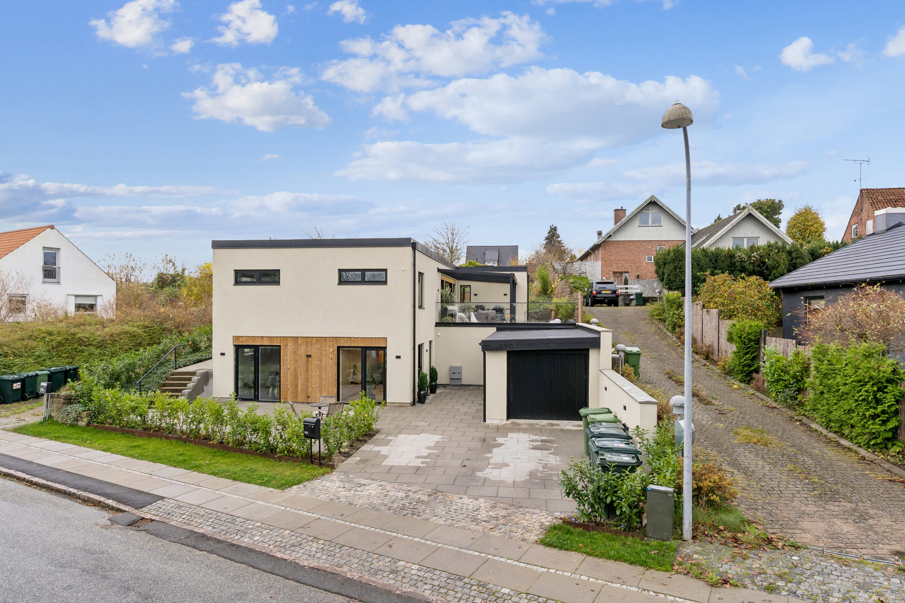 Fremhævet andet billede i fuldskærmstilstand. Billede af Højgårds Alle 35, 2880 Bagsværd