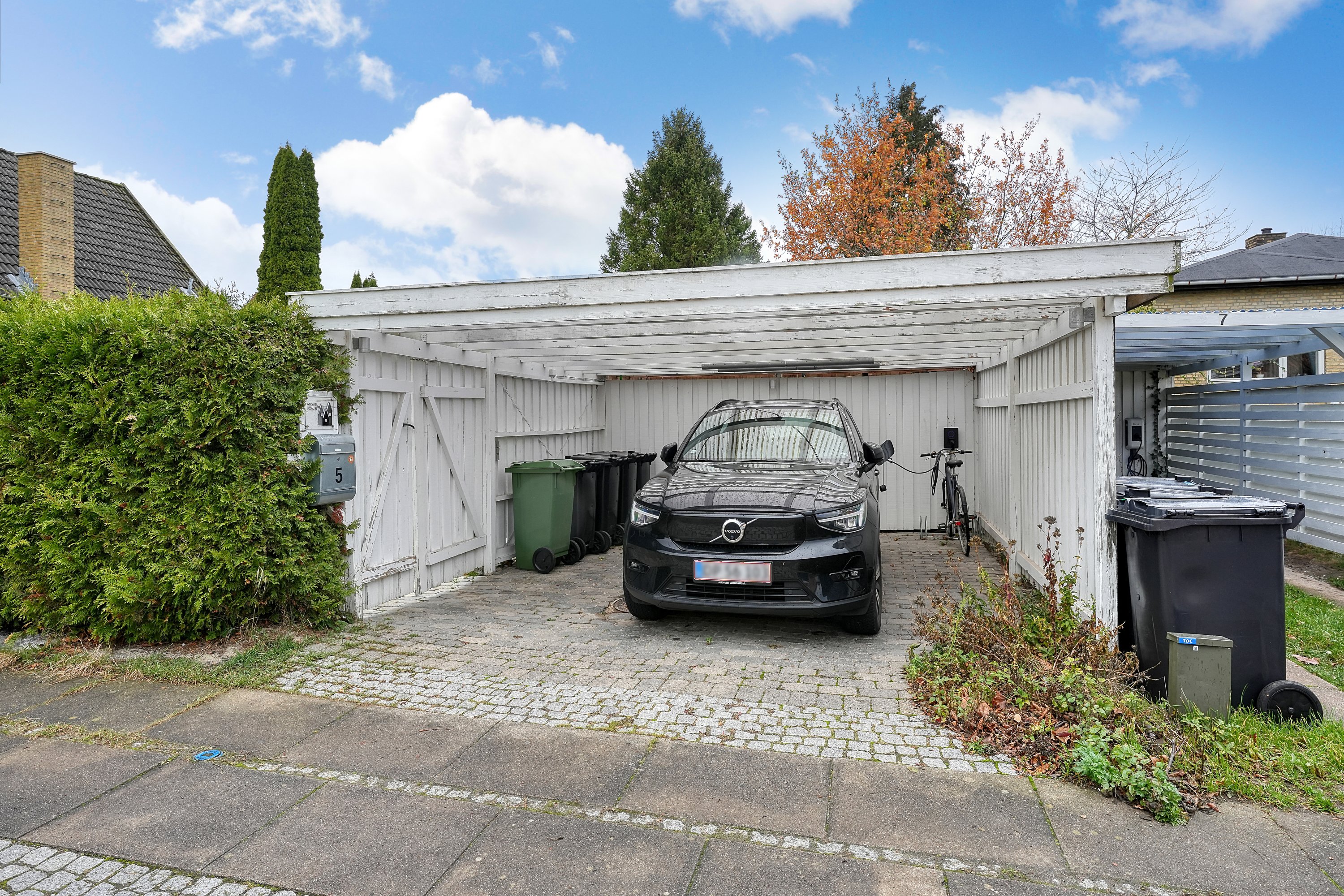 Fremhævet carport billede i fuldskærmstilstand. Billede af Hjemmevej 5, 2870 Dyssegård