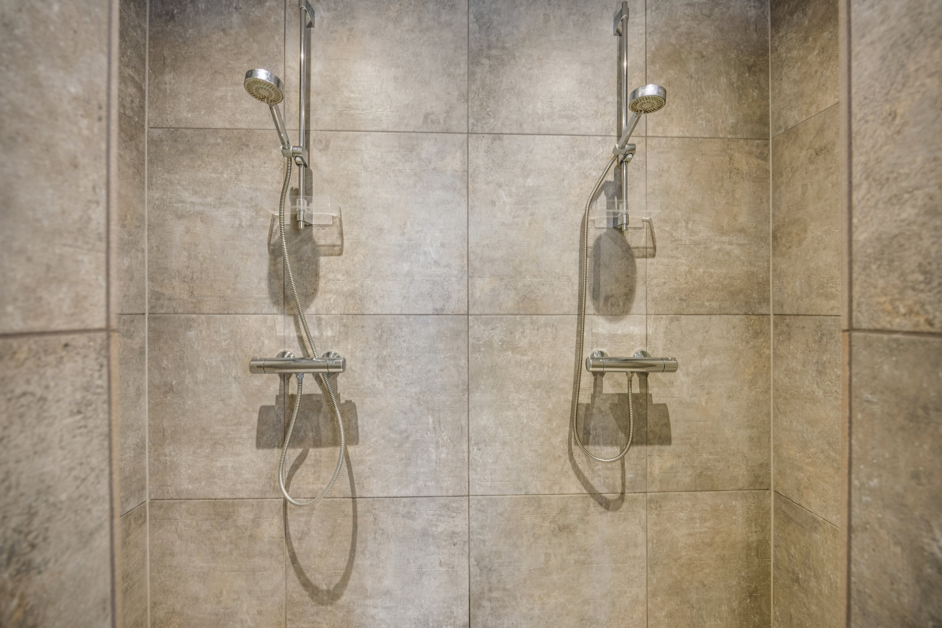 Fremhævet badeværelse billede i fuldskærmstilstand. Billede af Degnelodden 2, 9440 Aabybro