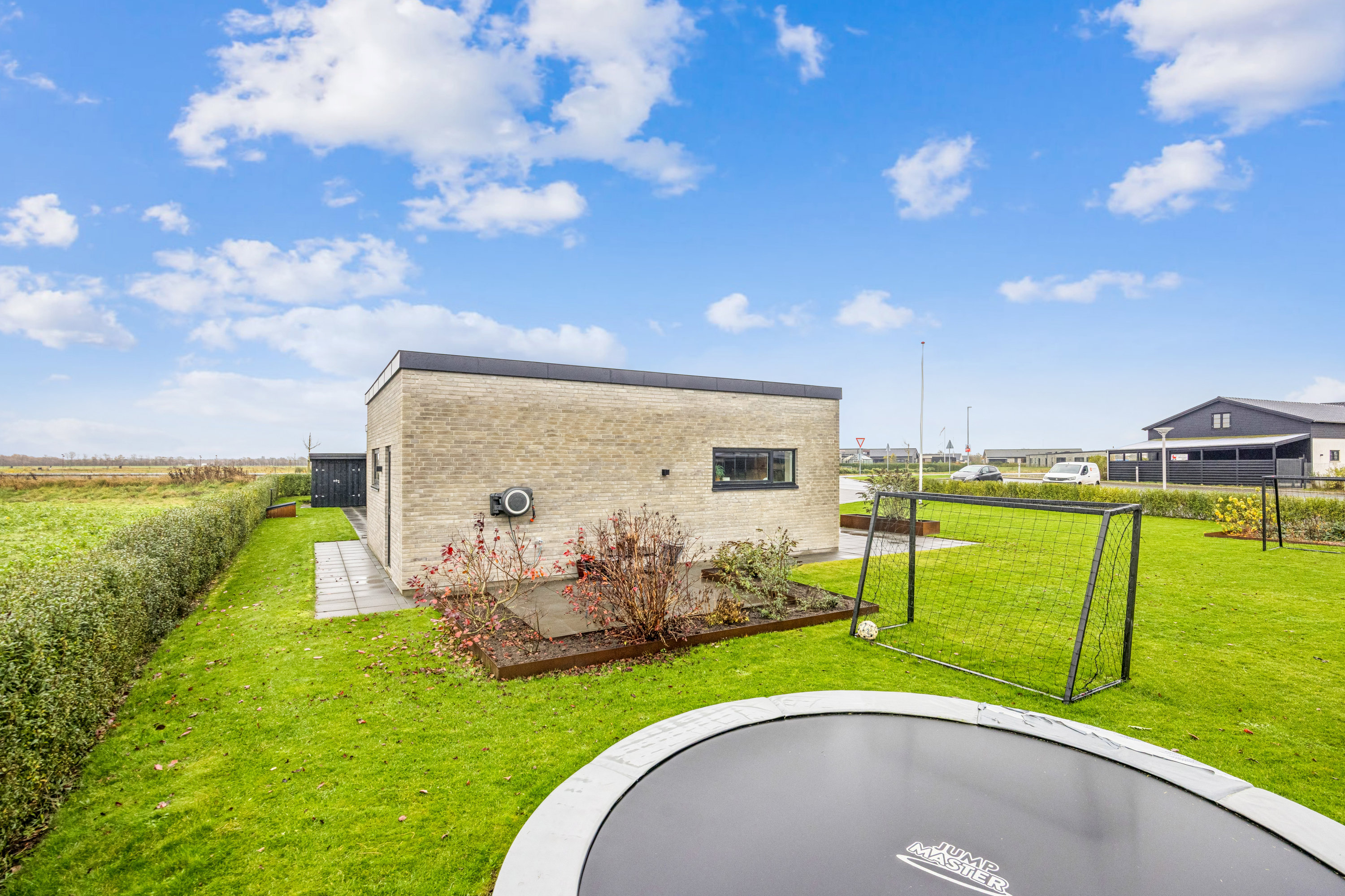 Fremhævet have billede i fuldskærmstilstand. Billede af Degnelodden 2, 9440 Aabybro