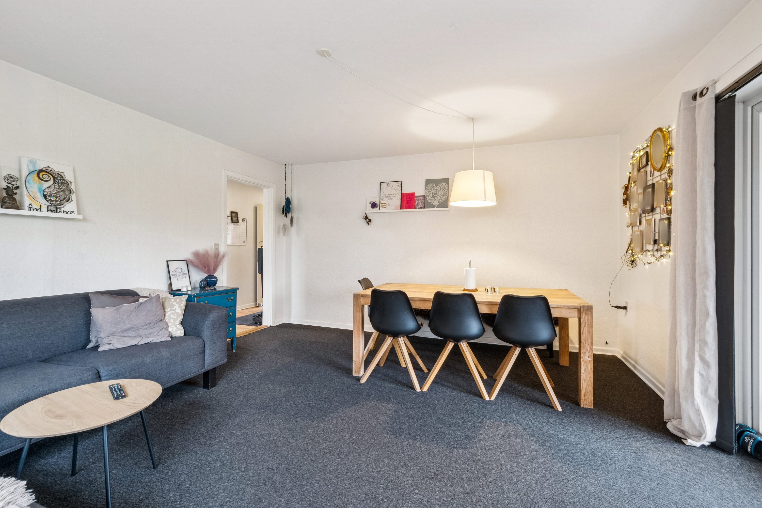 Fremhævet stue billede i fuldskærmstilstand. Billede af Vestervang 33, 7800 Skive