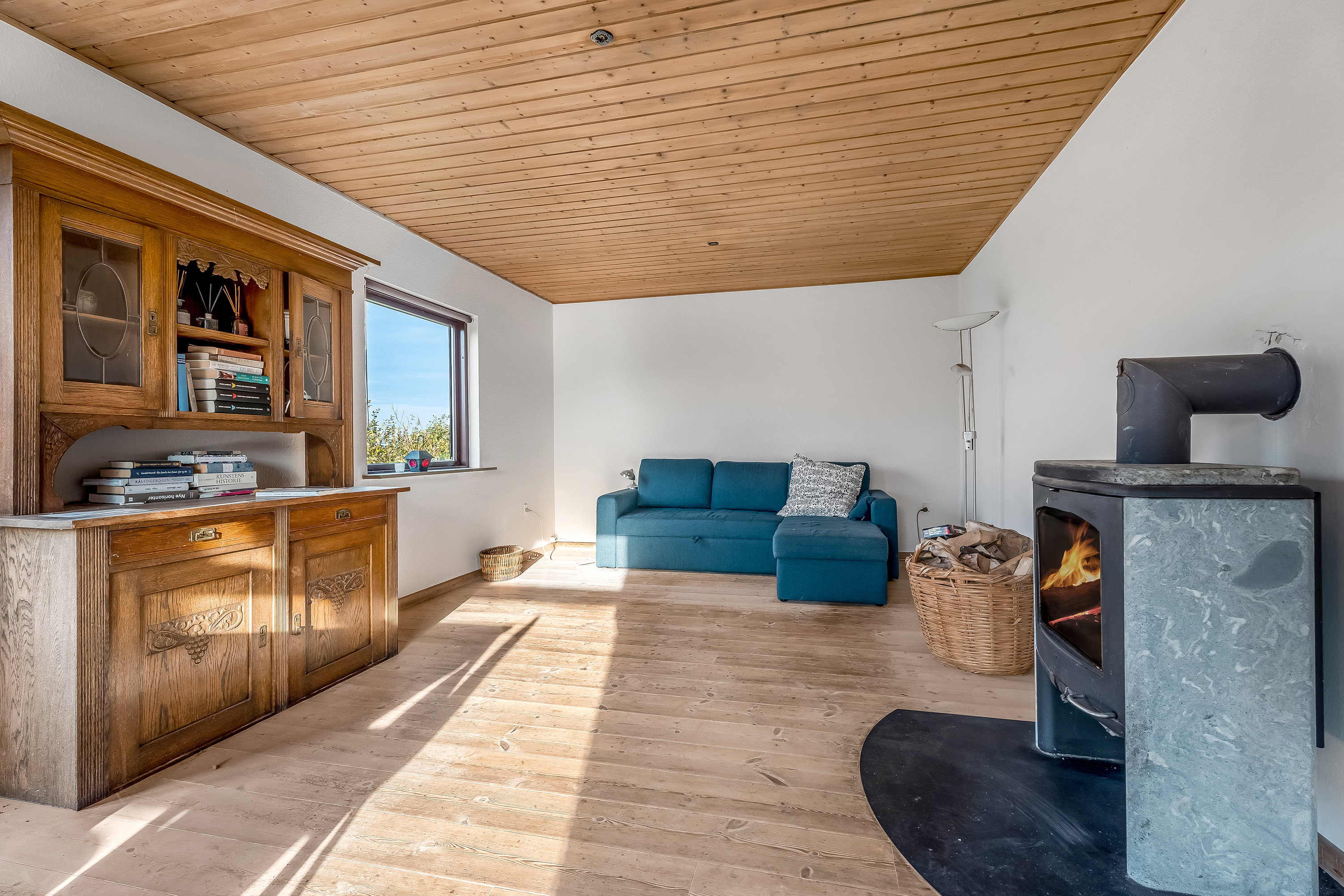 Fremhævet stue billede i fuldskærmstilstand. Billede af Konemadevej 19, 4942 Askø