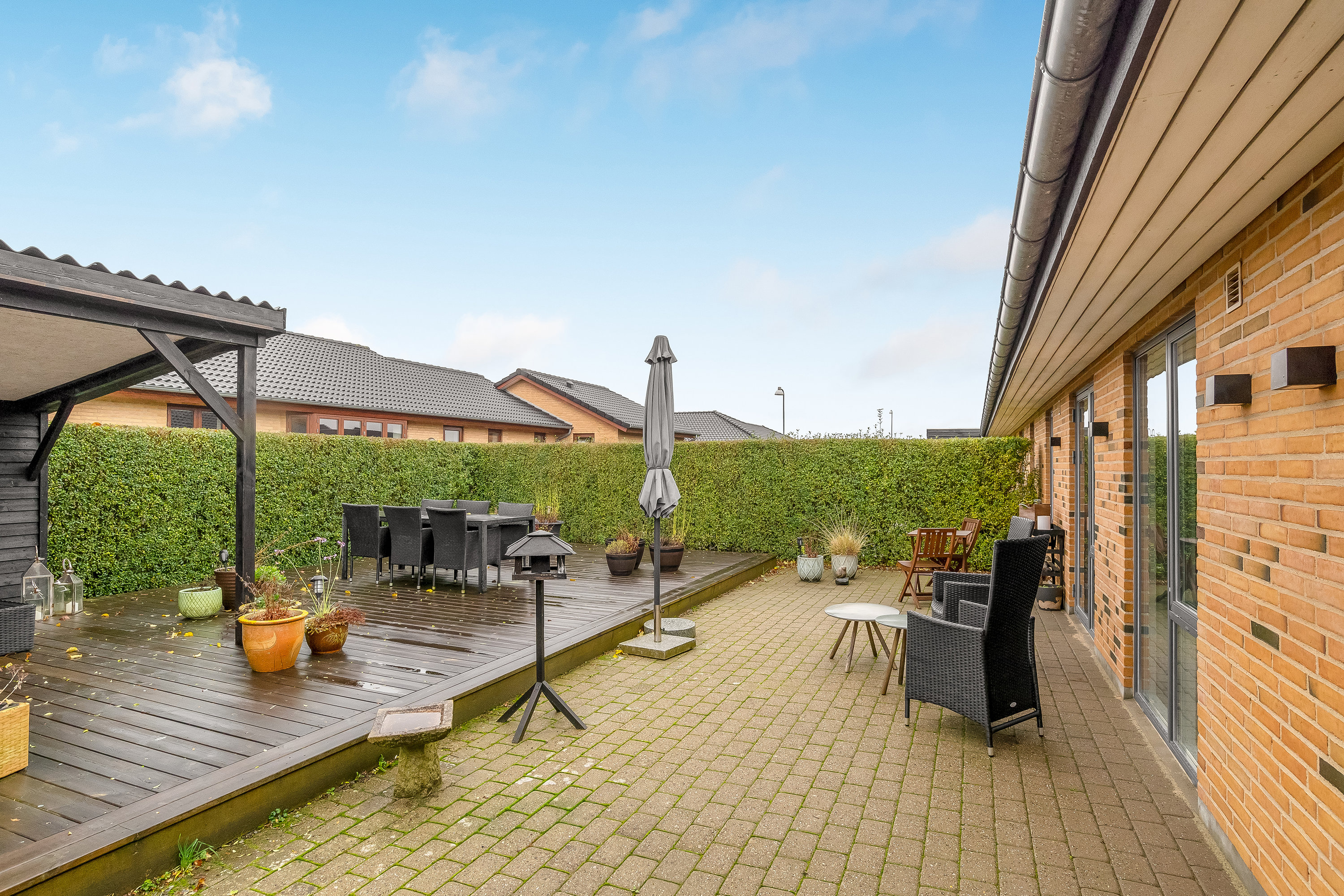 Fremhævet baghave billede i fuldskærmstilstand. Billede af Krattet 24, 7500 Holstebro