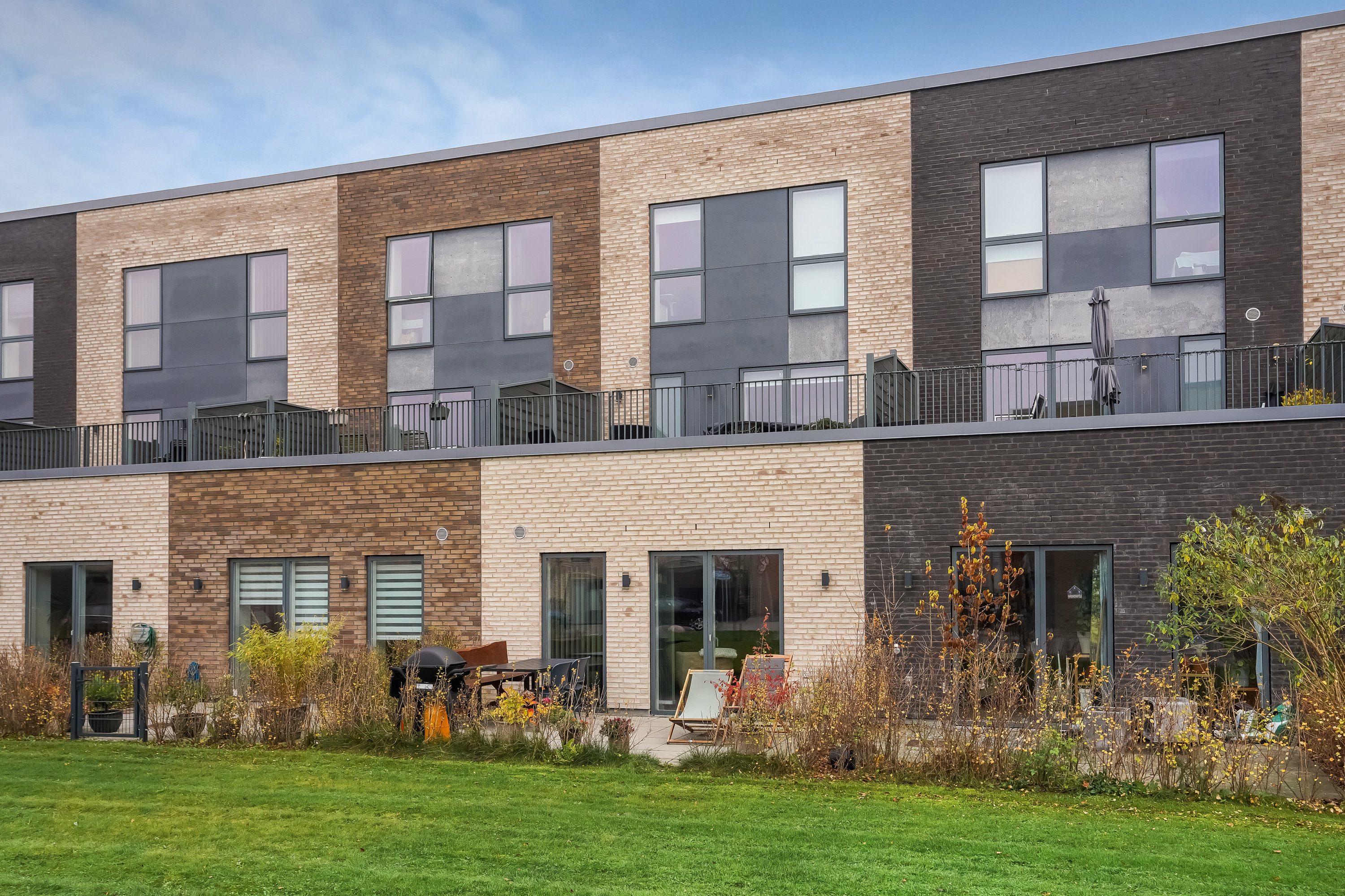 Fremhævet ejendommen billede i fuldskærmstilstand. Billede af Hibiscusvej 82, 5200 Odense V