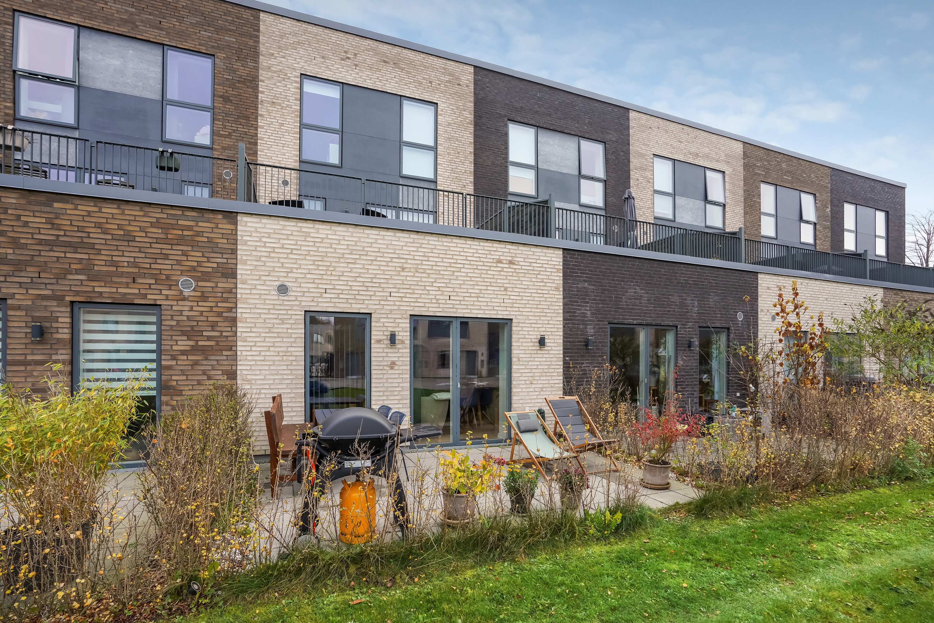 Fremhævet ejendommen billede i fuldskærmstilstand. Billede af Hibiscusvej 82, 5200 Odense V