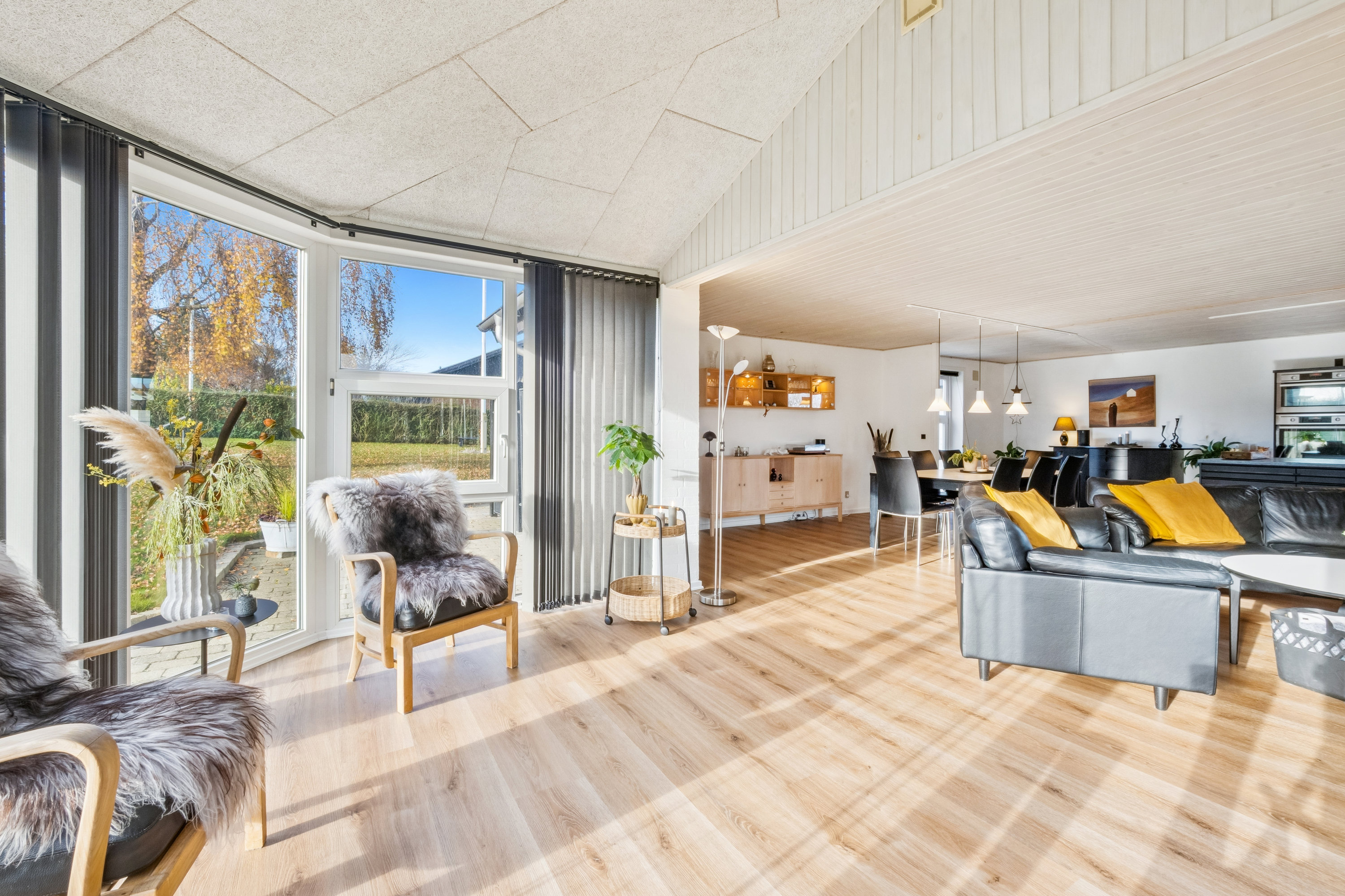 Fremhævet stue billede i fuldskærmstilstand. Billede af Margrethevej 10, Oddense, 7860 Spøttrup