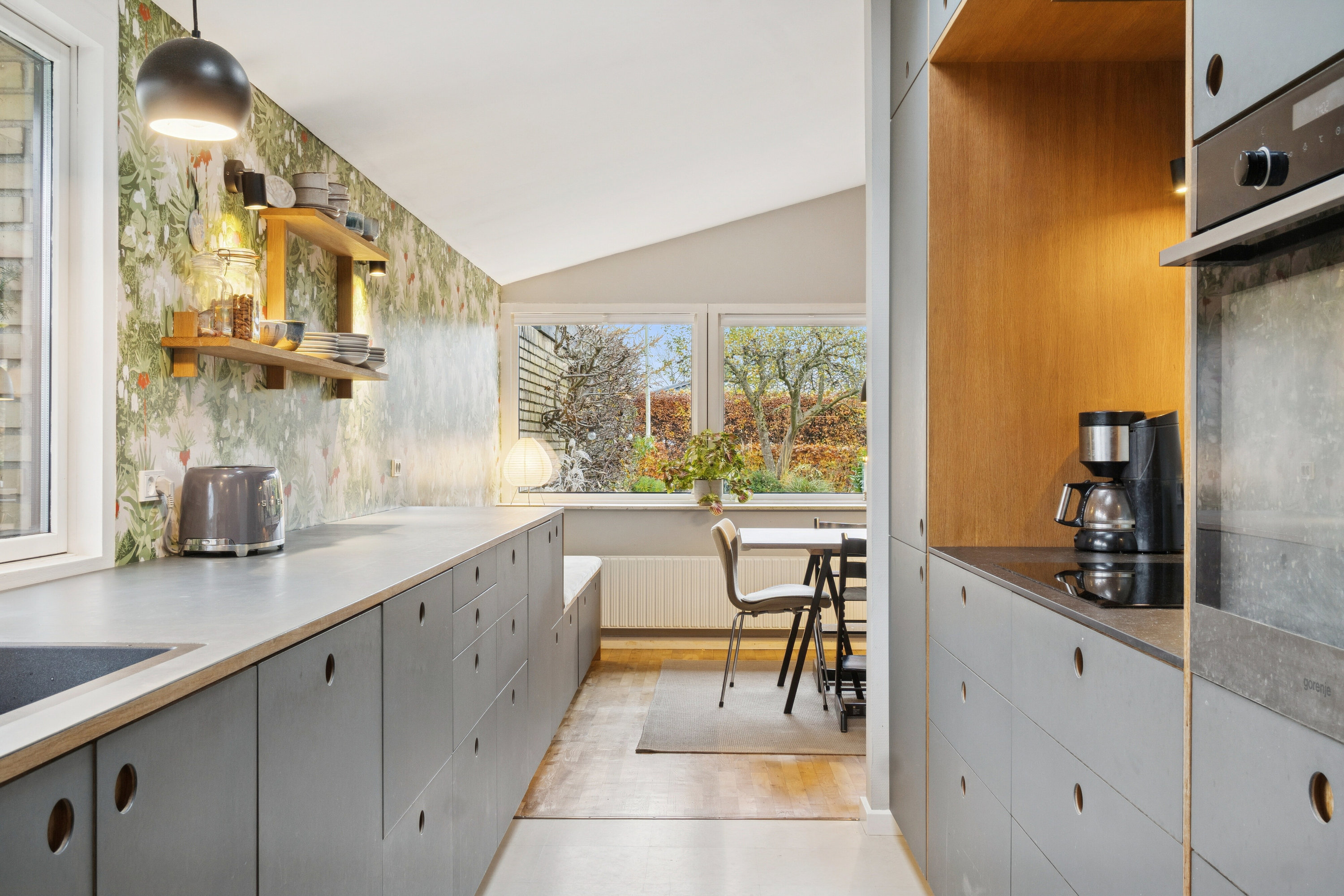 Fremhævet køkken billede i fuldskærmstilstand. Billede af Odensevej 58, Himmelev, 4000 Roskilde