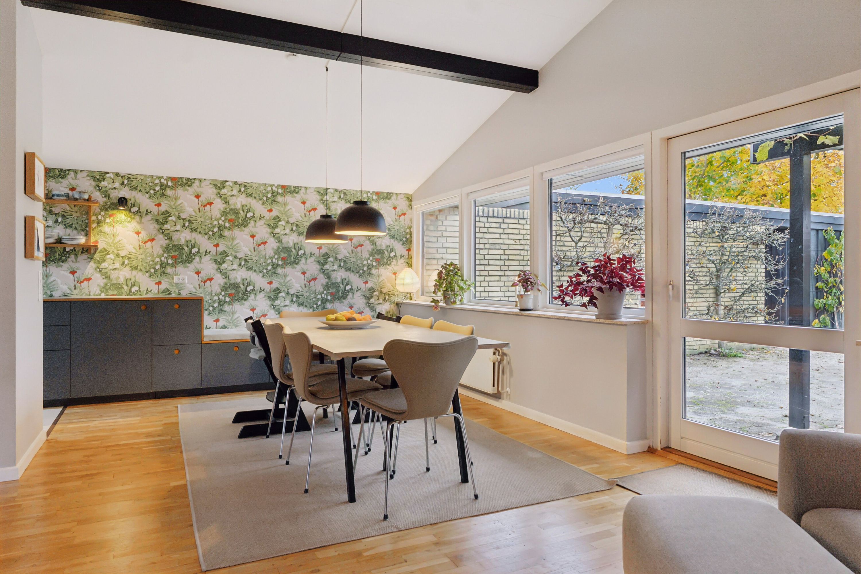 Fremhævet spisestue billede i fuldskærmstilstand. Billede af Odensevej 58, Himmelev, 4000 Roskilde