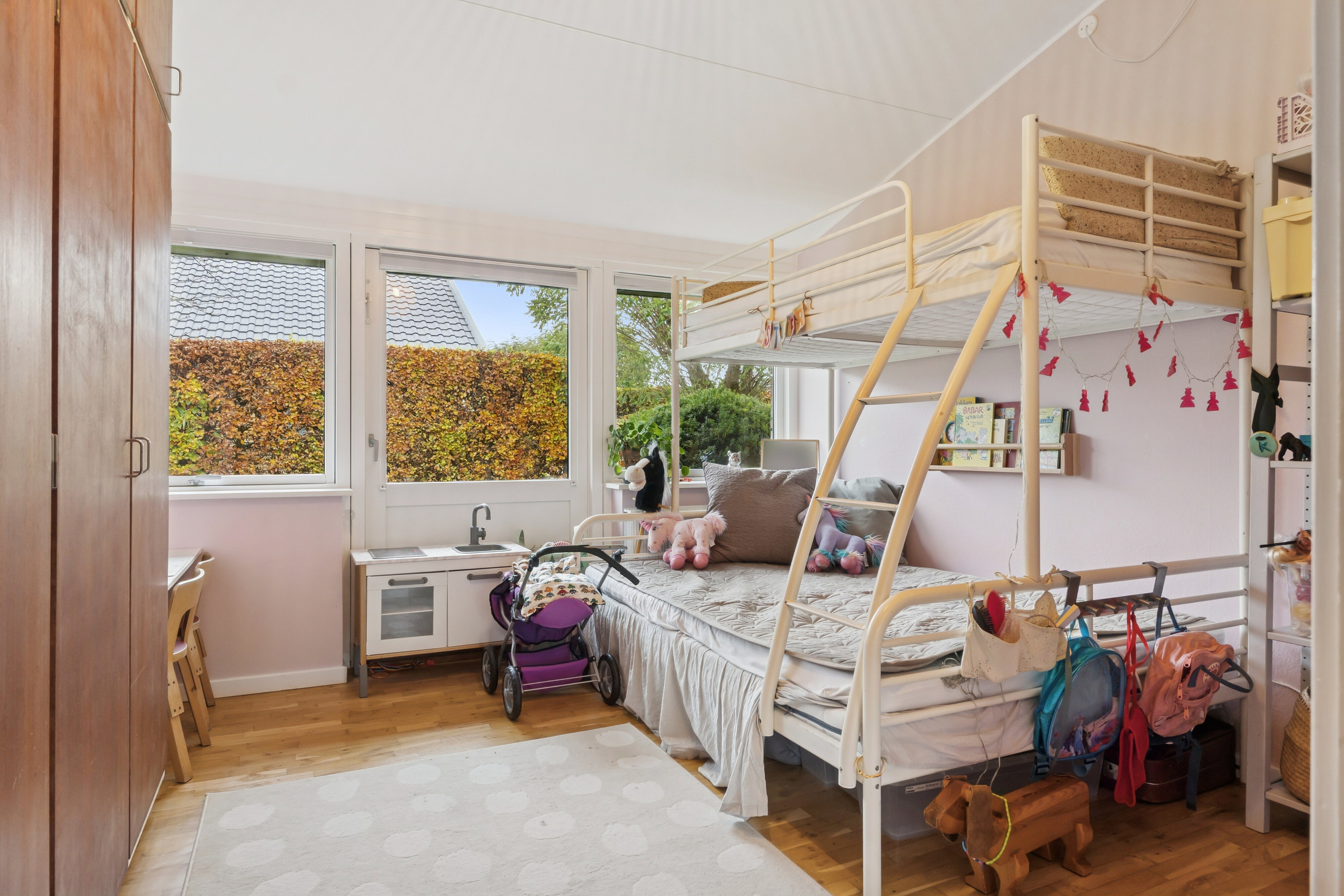 Fremhævet børneværelse billede i fuldskærmstilstand. Billede af Odensevej 58, Himmelev, 4000 Roskilde