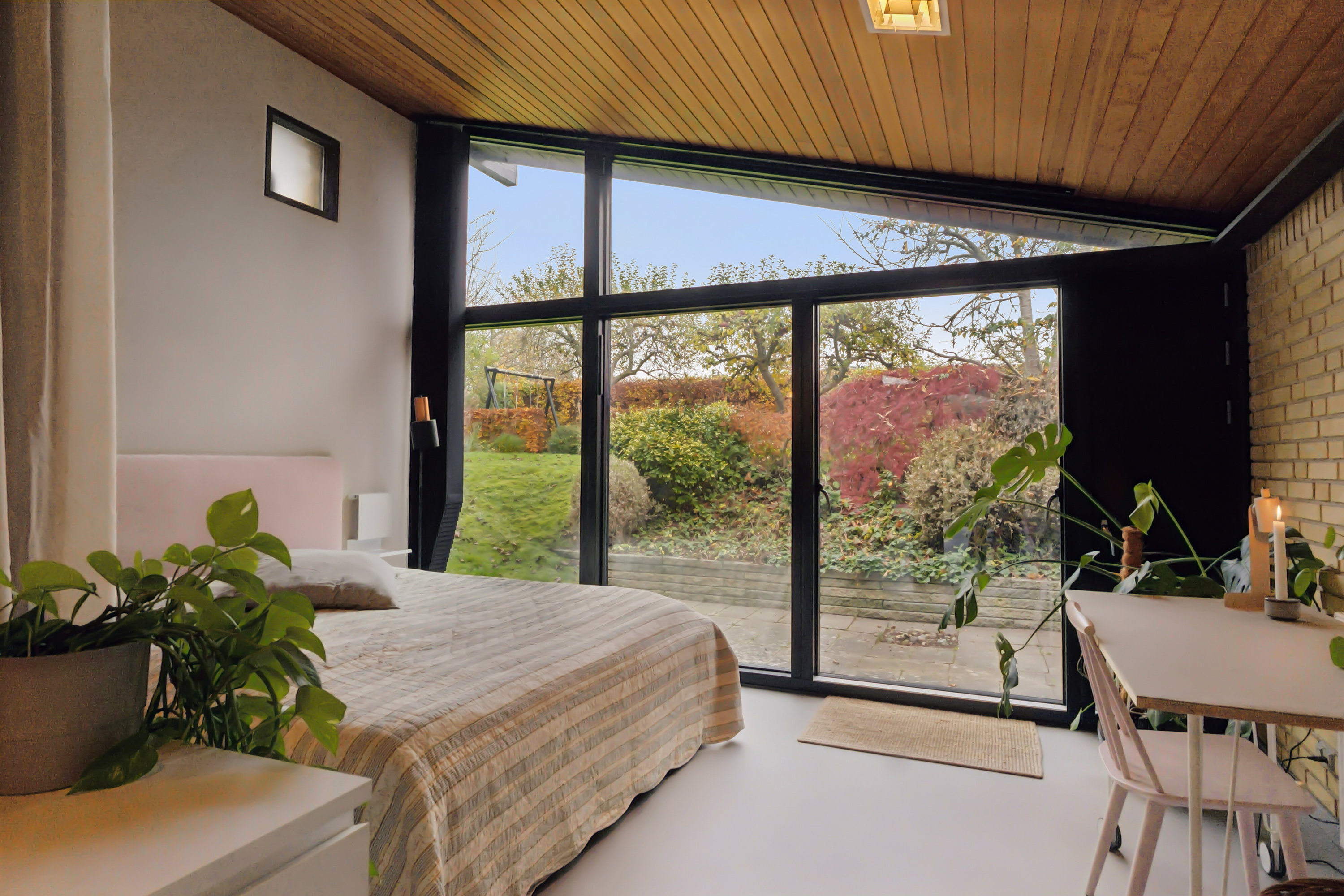 Fremhævet soveværelse billede i fuldskærmstilstand. Billede af Odensevej 58, Himmelev, 4000 Roskilde