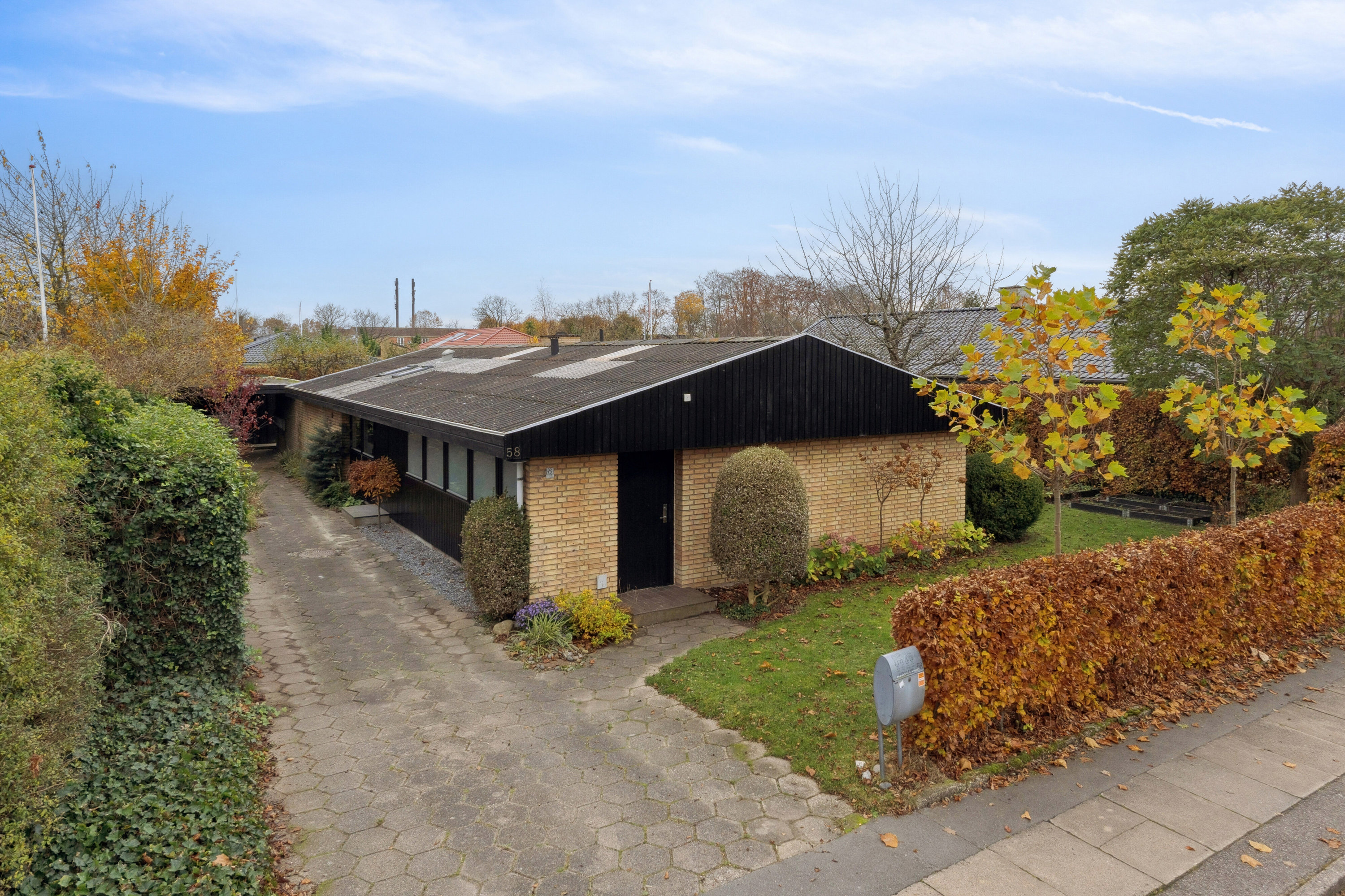 Miniaturebillede 1: andet. Billede af Odensevej 58, Himmelev, 4000 Roskilde