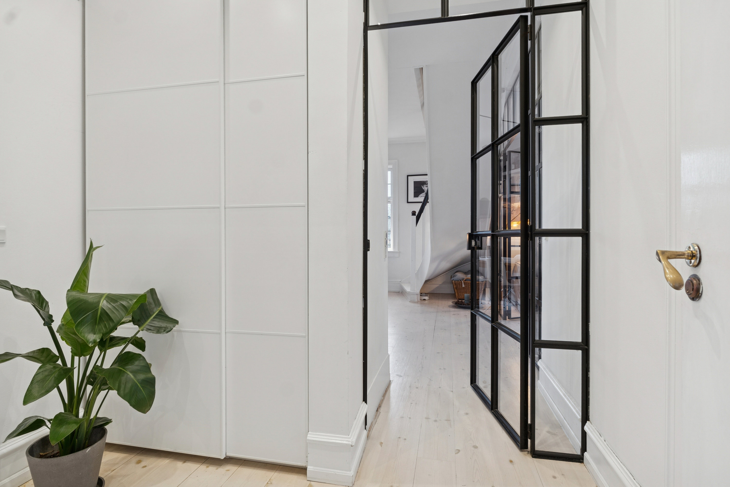 Fremhævet indendørs billede i fuldskærmstilstand. Billede af Caroline Amalie Vej 72, 1., 2800 Kongens Lyngby