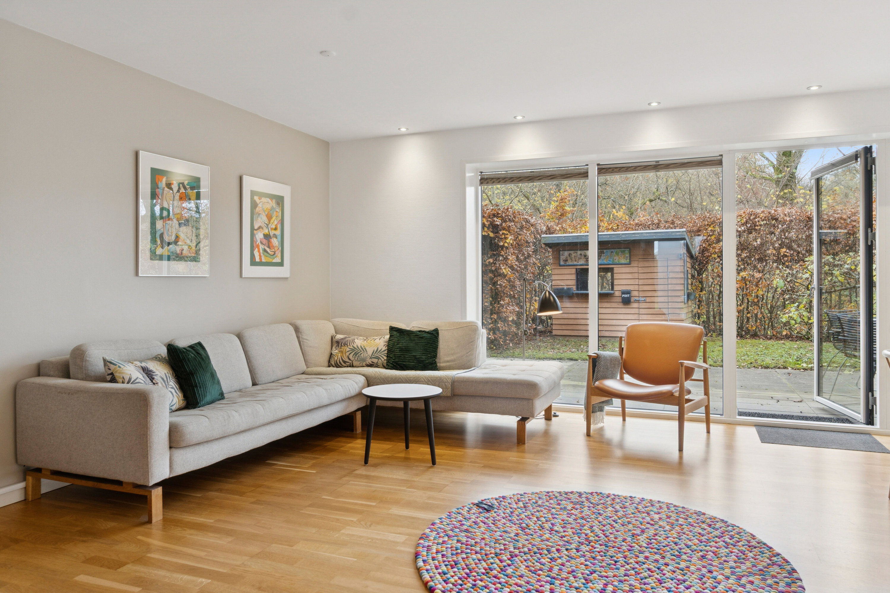 Fremhævet stue billede i fuldskærmstilstand. Billede af Balle Husevej 119, 8600 Silkeborg