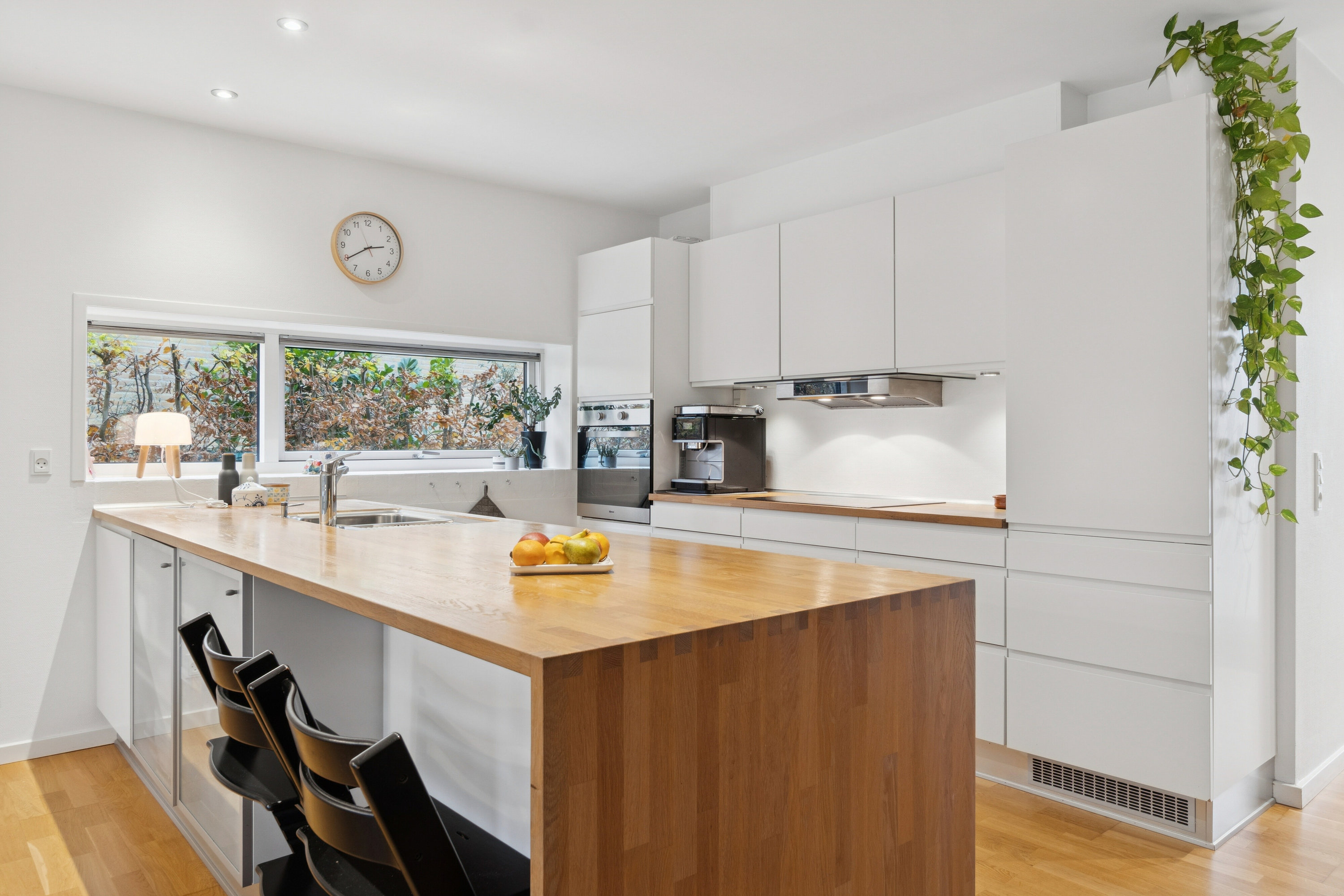 Fremhævet køkken billede i fuldskærmstilstand. Billede af Balle Husevej 119, 8600 Silkeborg