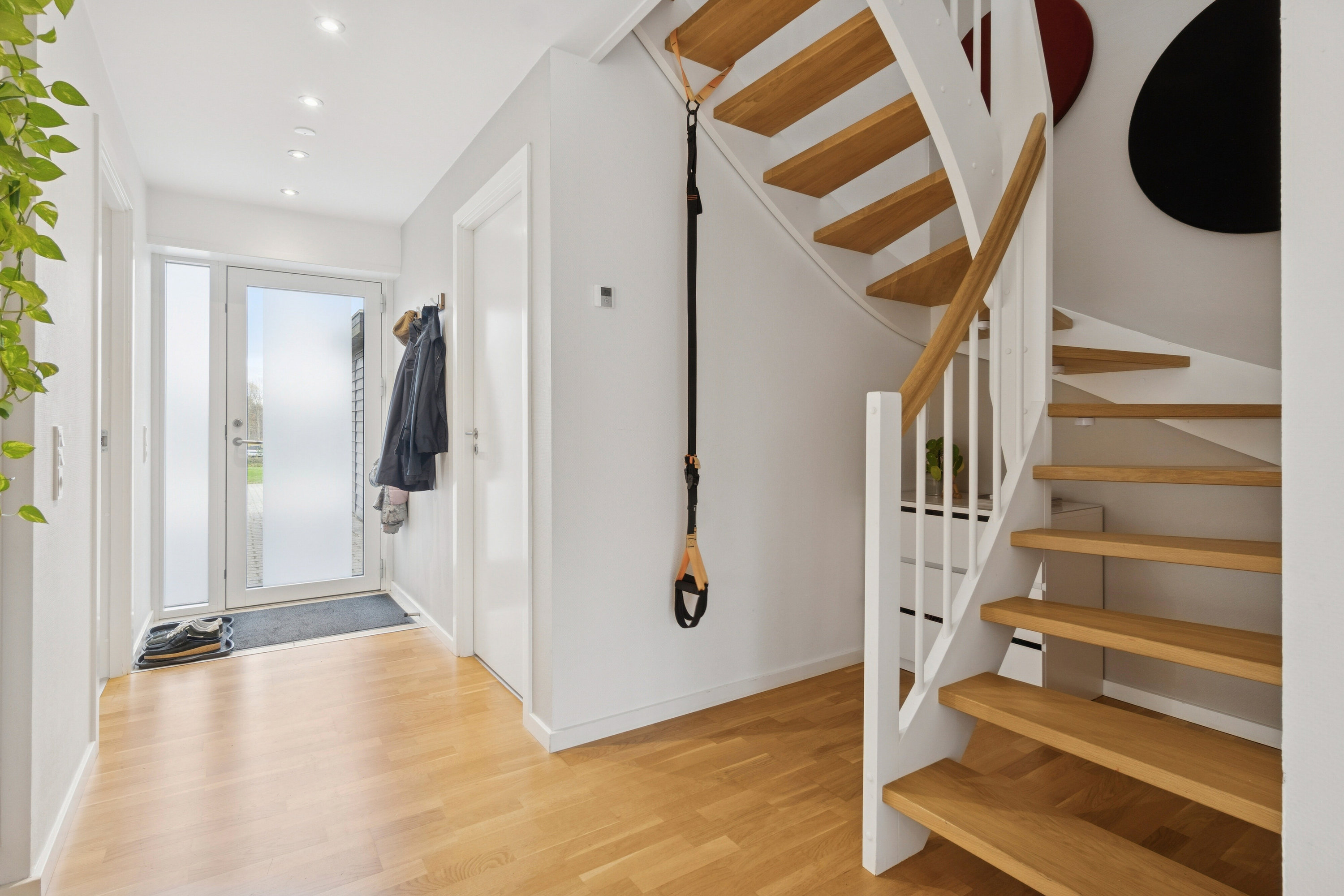 Fremhævet gang billede i fuldskærmstilstand. Billede af Balle Husevej 119, 8600 Silkeborg