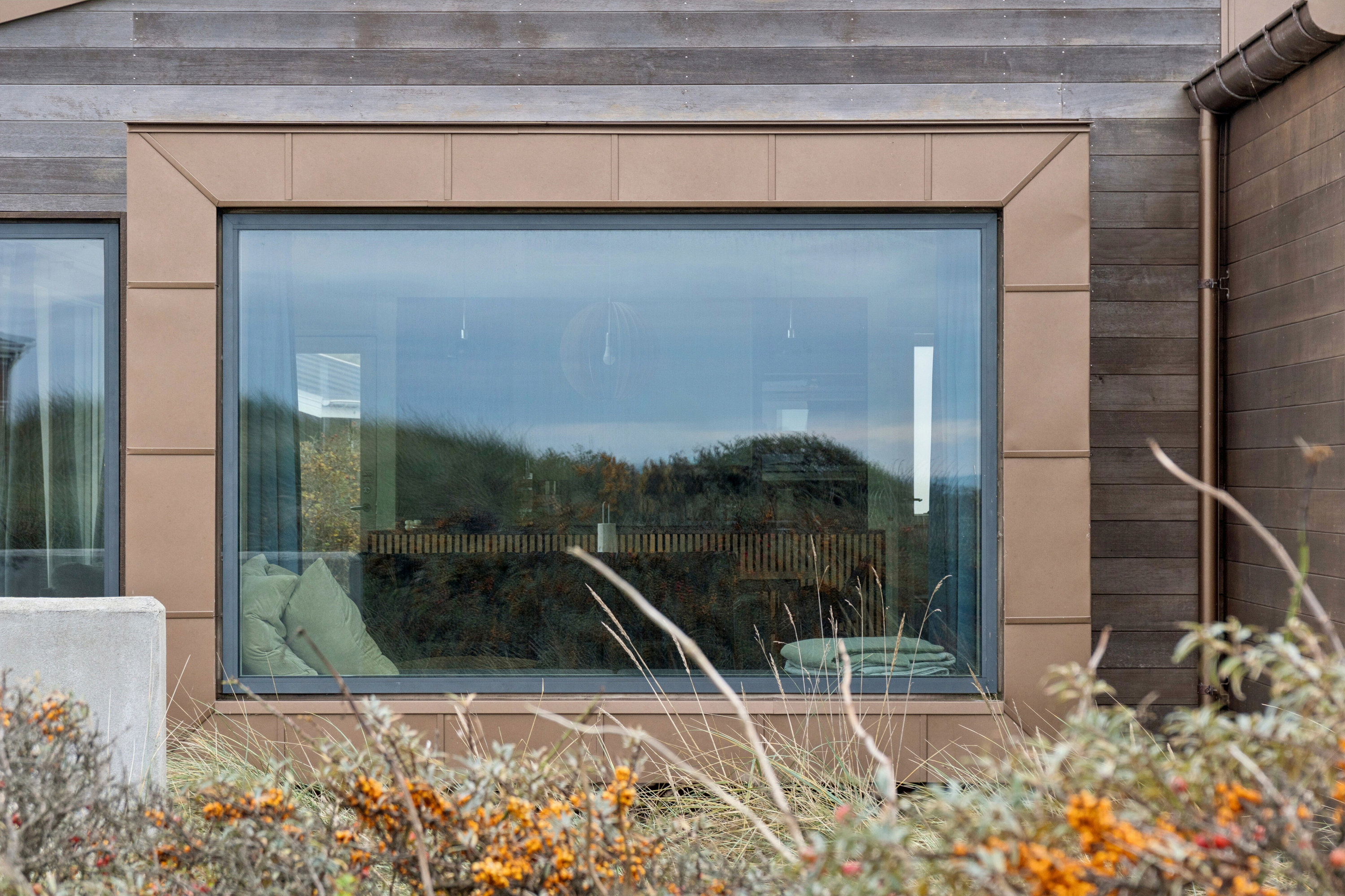 Fremhævet udsigt billede i fuldskærmstilstand. Billede af Bækrenden 1, Lønstrup, 9800 Hjørring