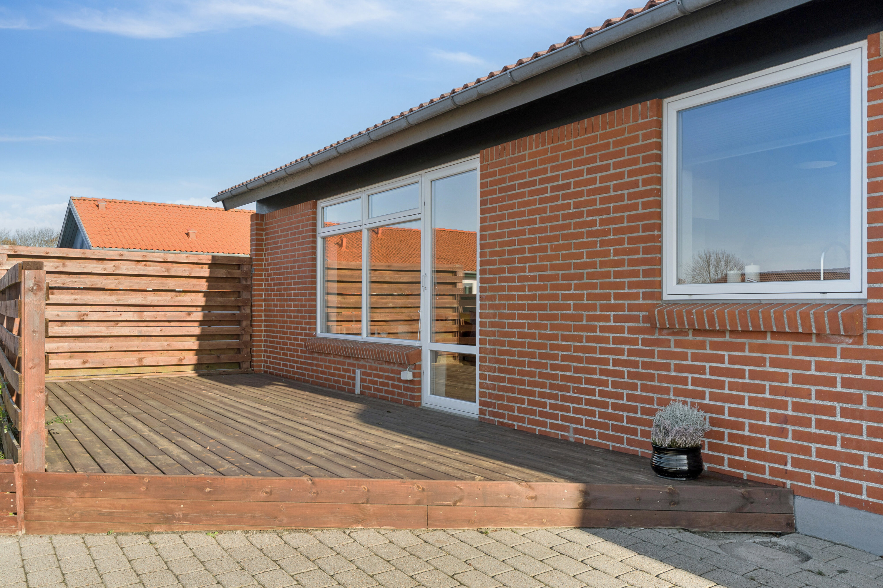 Fremhævet terrasse billede i fuldskærmstilstand. Billede af Nørrevænge 52, 7700 Thisted