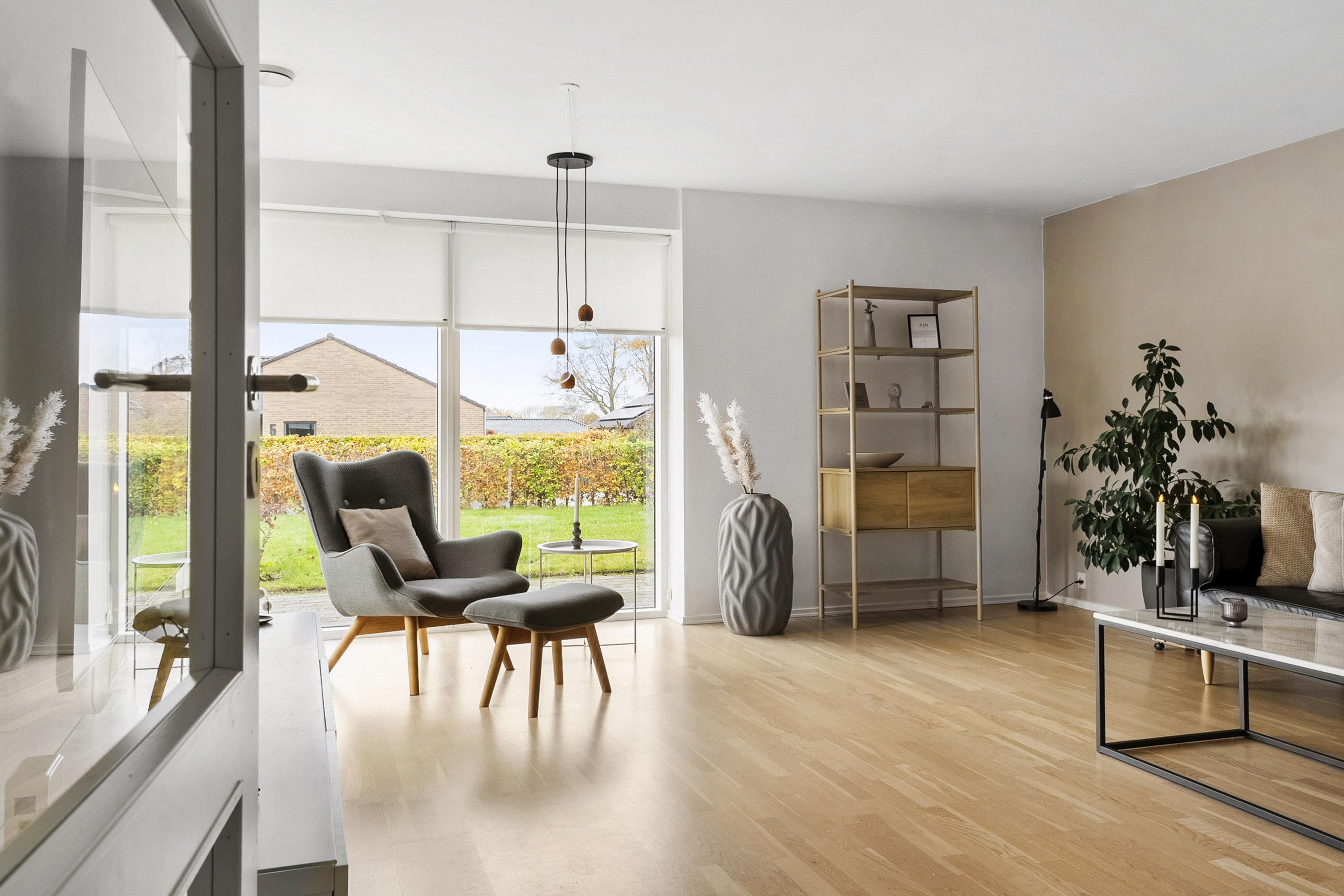 Fremhævet stue billede i fuldskærmstilstand. Billede af Filips Alle 11, 8700 Horsens