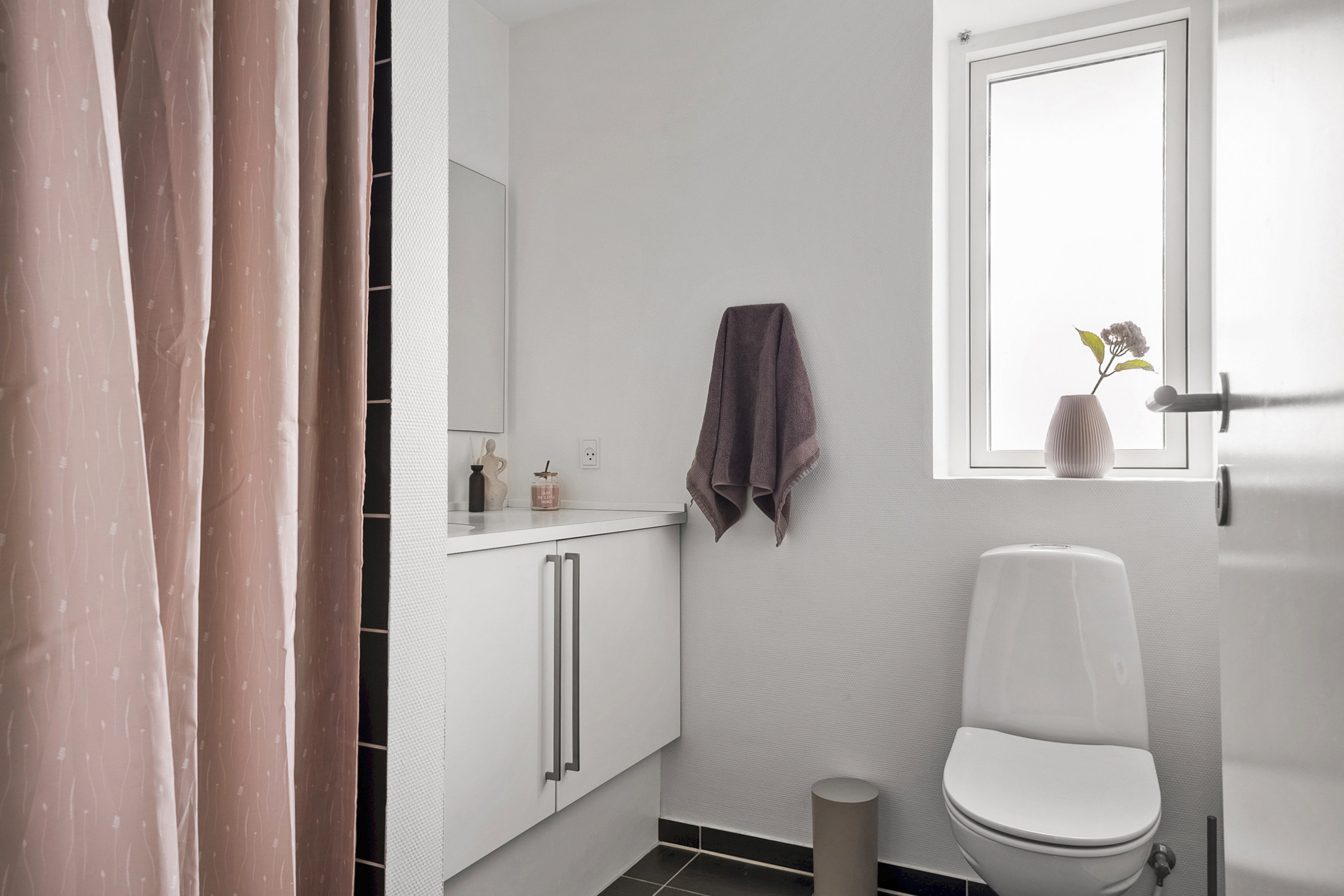 Fremhævet badeværelse billede i fuldskærmstilstand. Billede af Filips Alle 11, 8700 Horsens