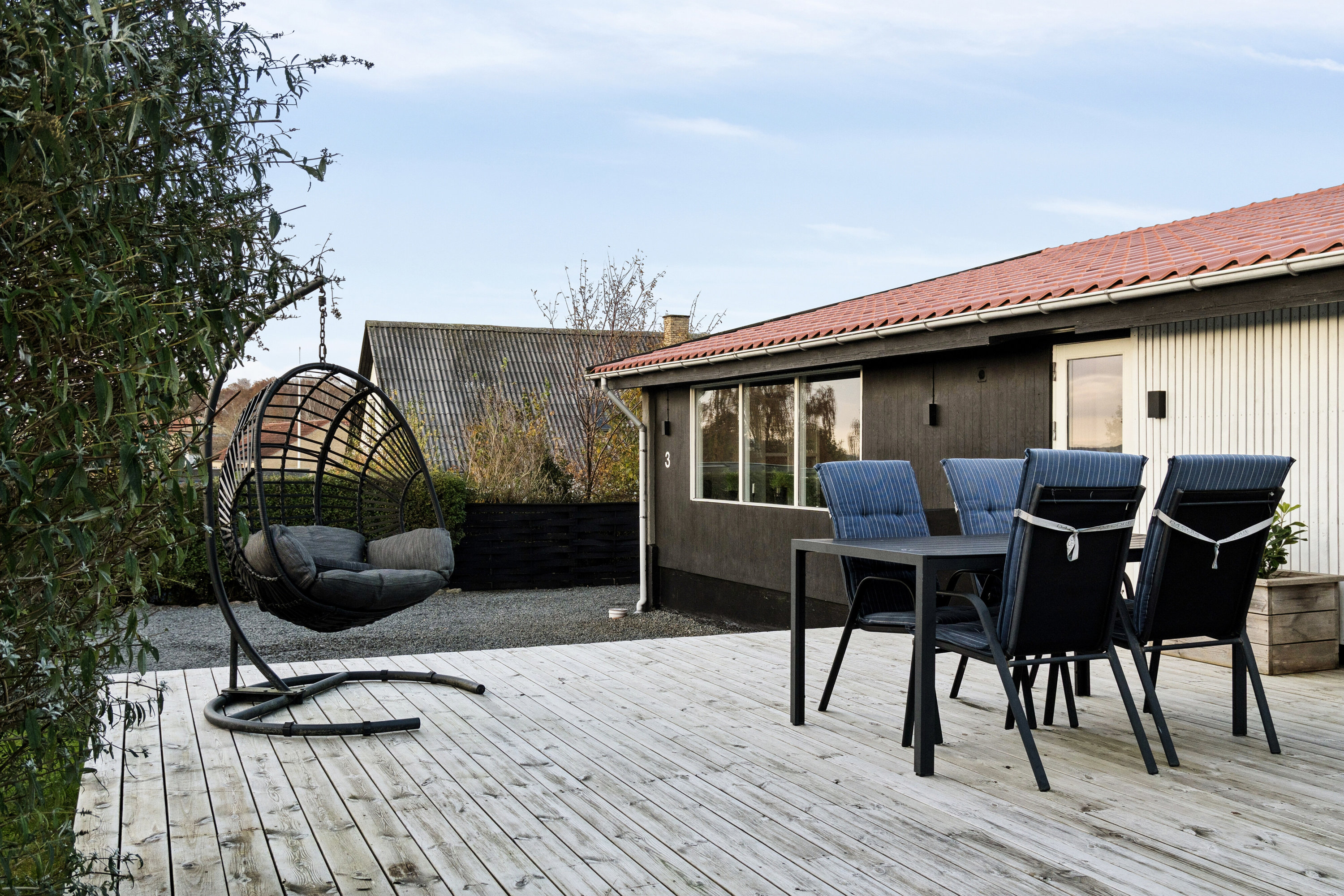 Fremhævet terrasse billede i fuldskærmstilstand. Billede af Bakkekammen 3, 4550 Asnæs