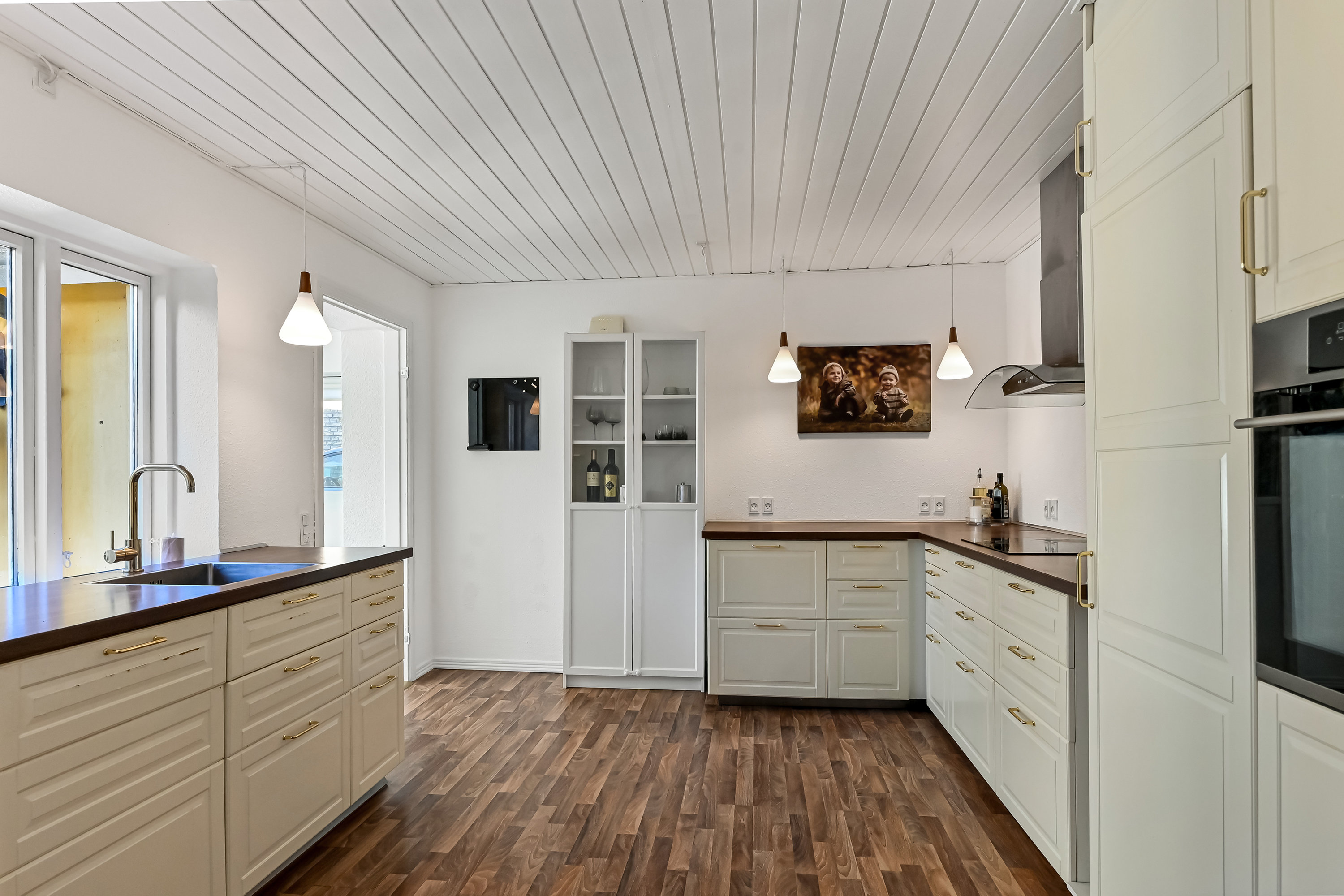 Fremhævet køkken billede i fuldskærmstilstand. Billede af Kollund Byvej 34, 7400 Herning