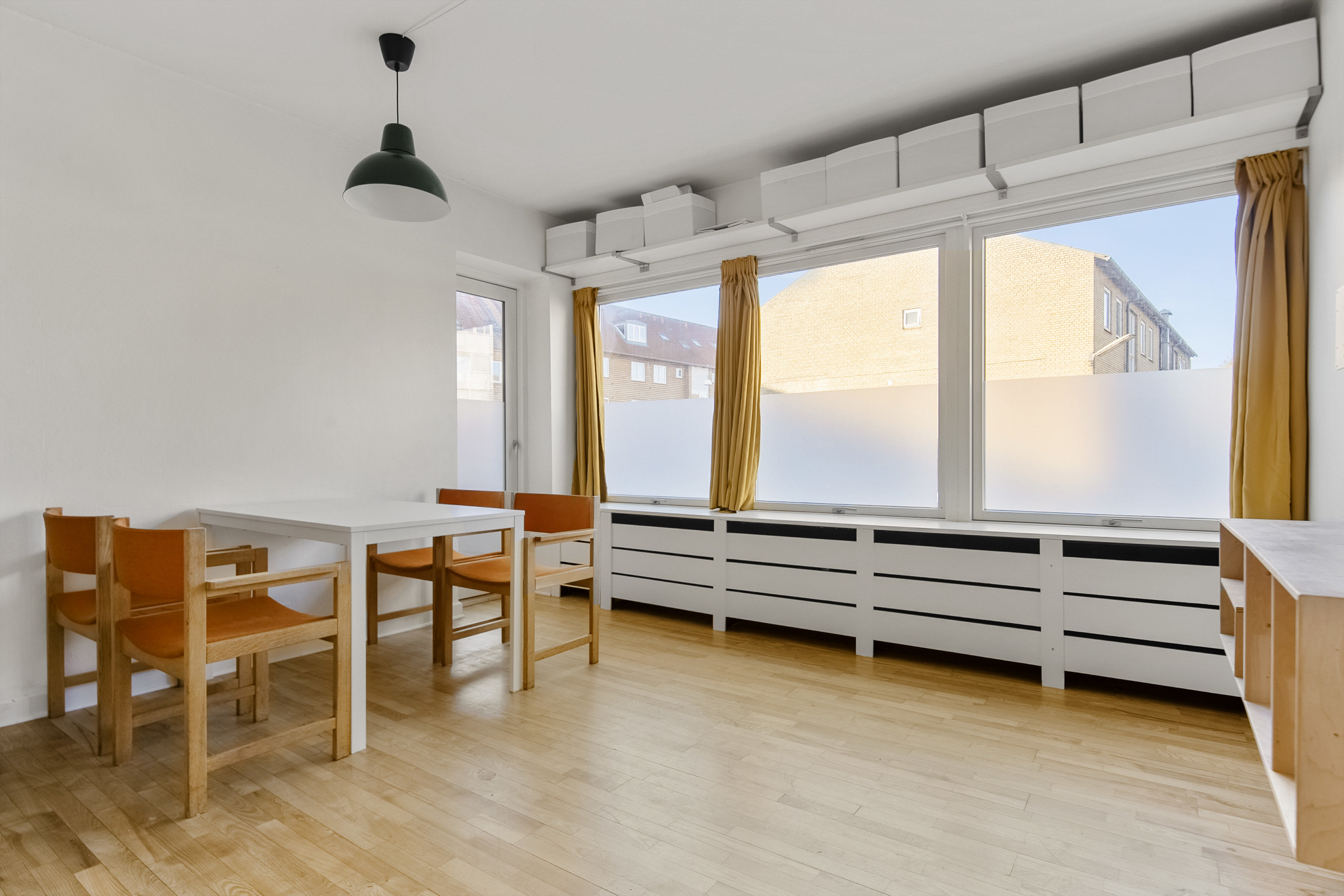 Fremhævet spisestue billede i fuldskærmstilstand. Billede af Jordbrovej 25, st.. 3., Christiansbjerg , 8200 Aarhus N