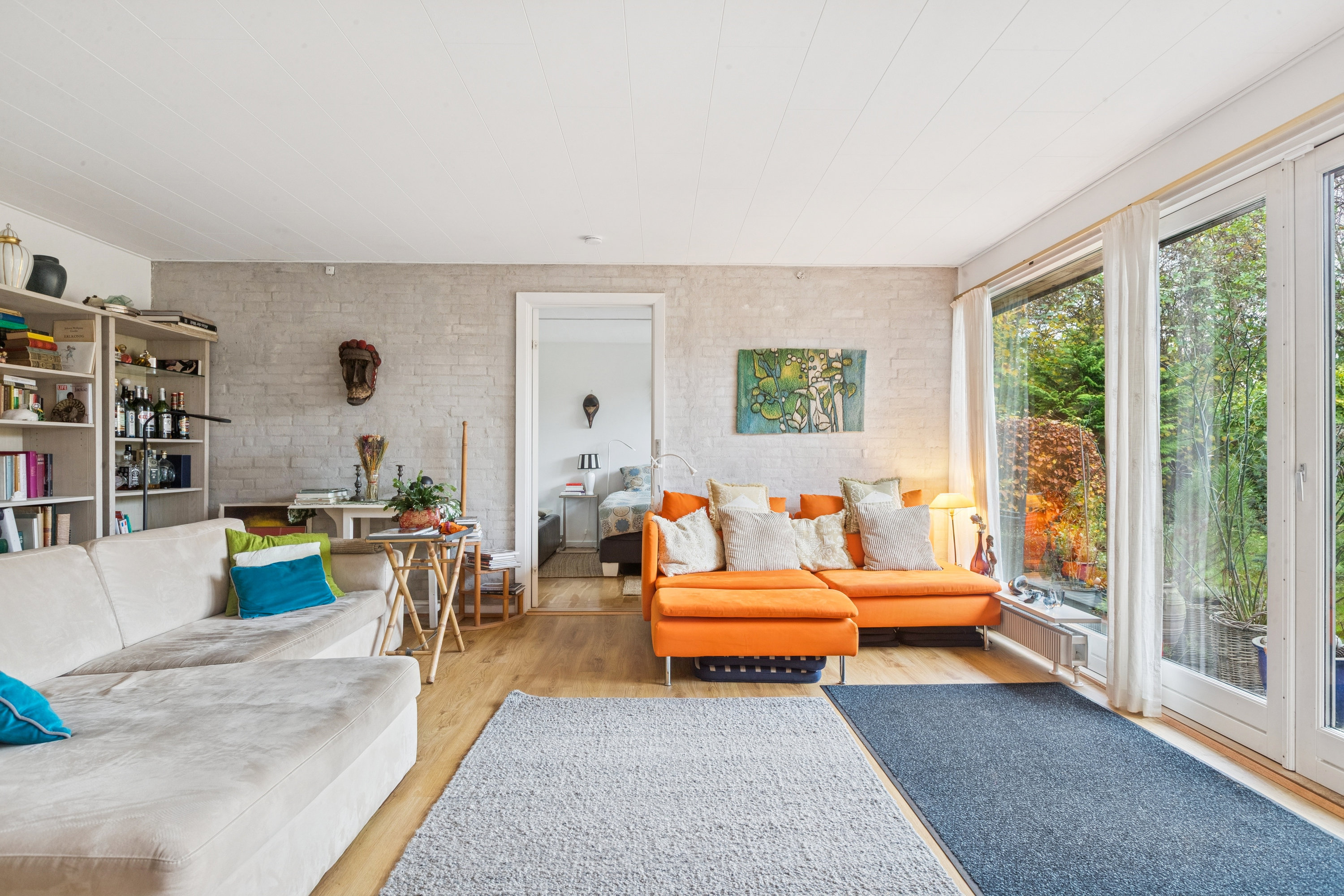 Fremhævet stue billede i fuldskærmstilstand. Billede af Løkkekrogen 44, 2625 Vallensbæk