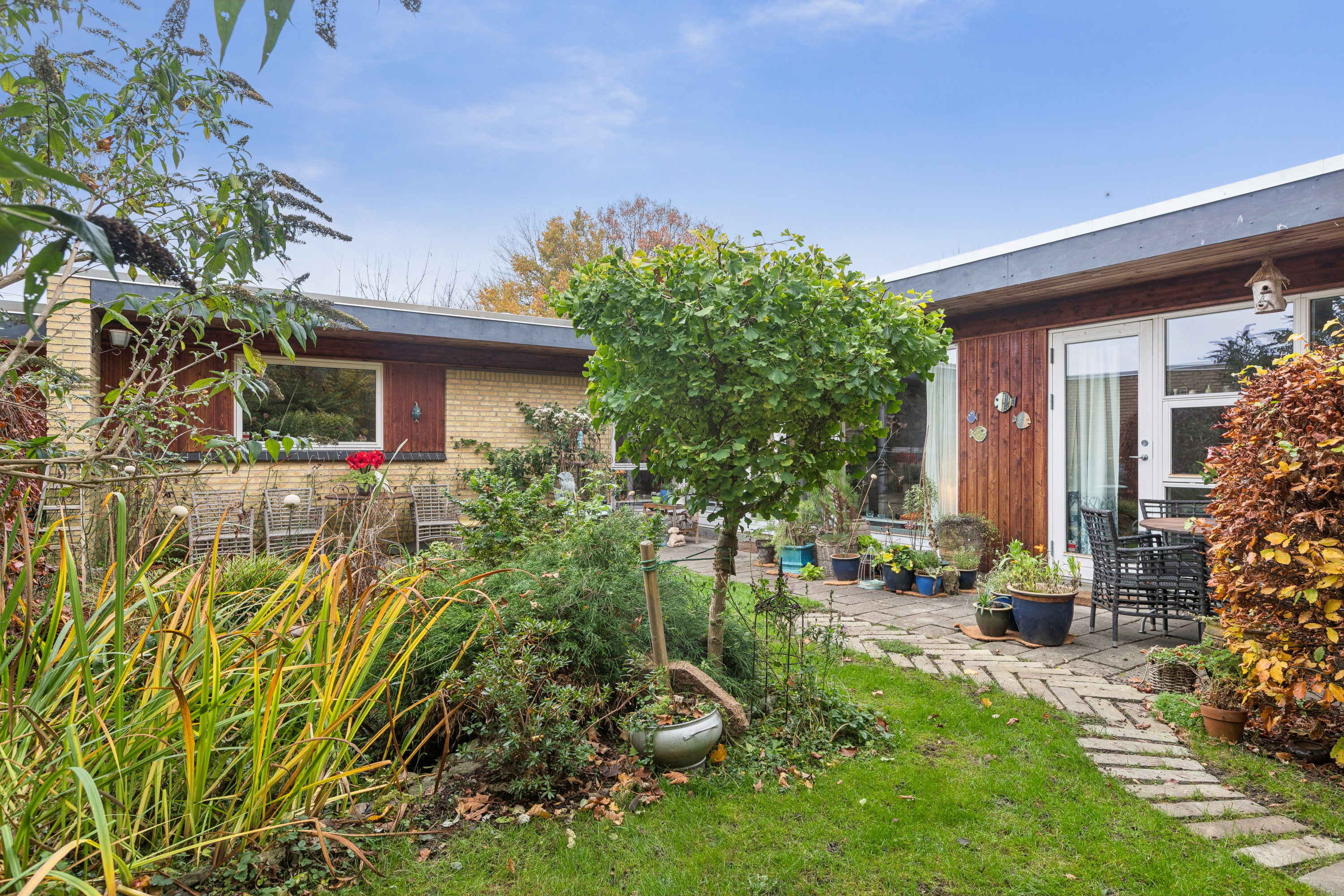 Fremhævet andet billede i fuldskærmstilstand. Billede af Løkkekrogen 44, 2625 Vallensbæk