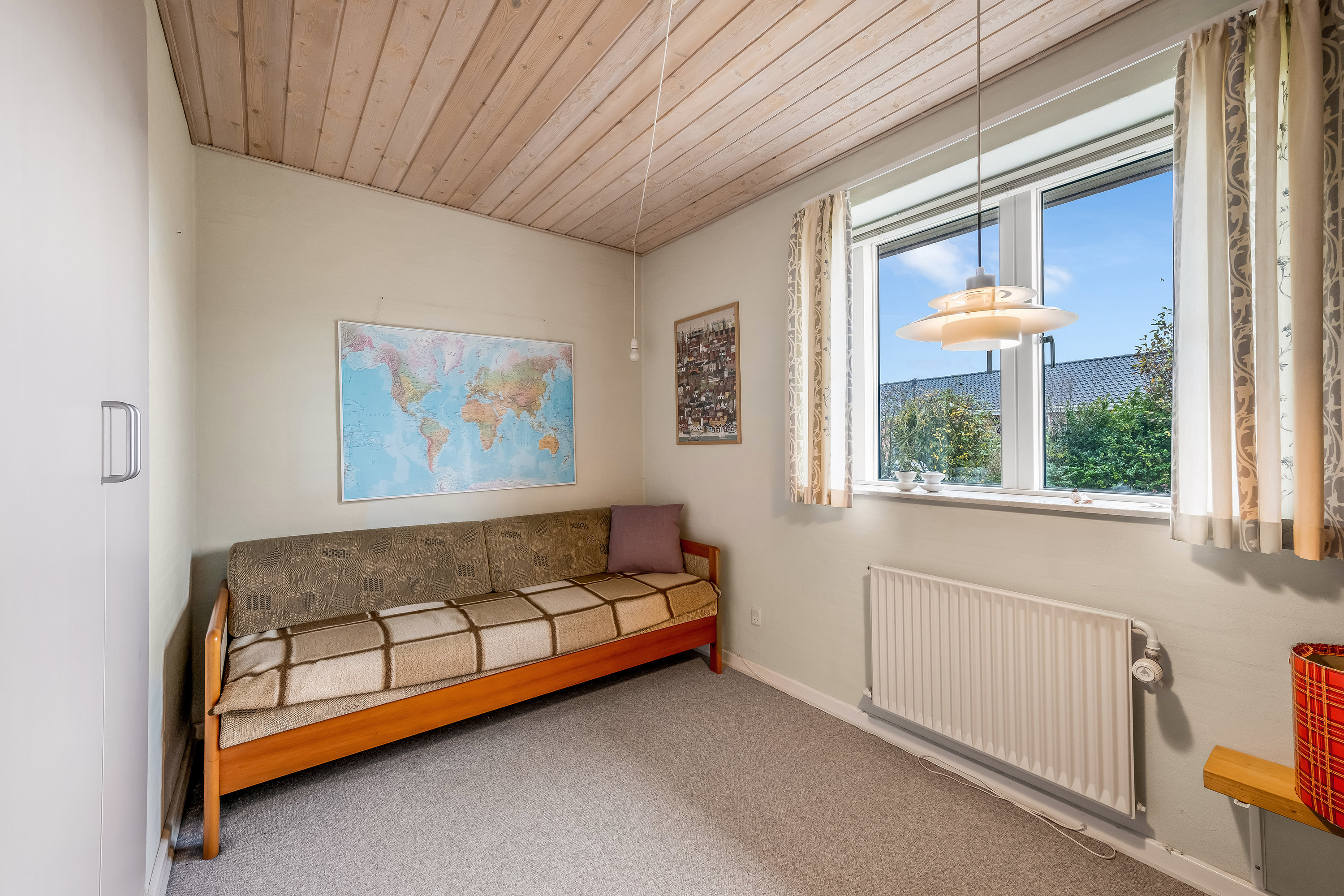 Fremhævet værelse billede i fuldskærmstilstand. Billede af Smørblomsten 11, Rindum, 6950 Ringkøbing